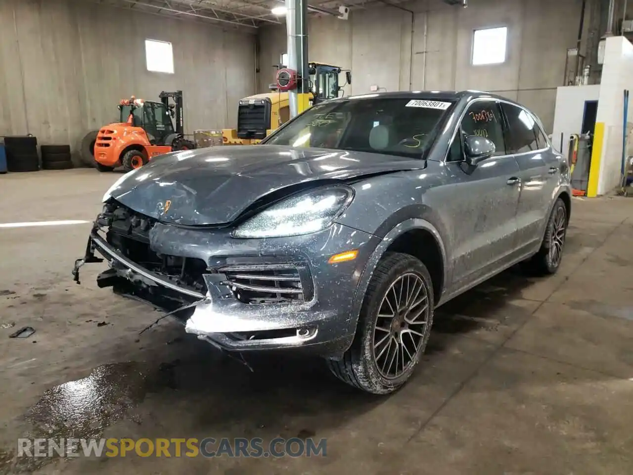 2 Photograph of a damaged car WP1AB2AY0KDA64421 PORSCHE CAYENNE 2019