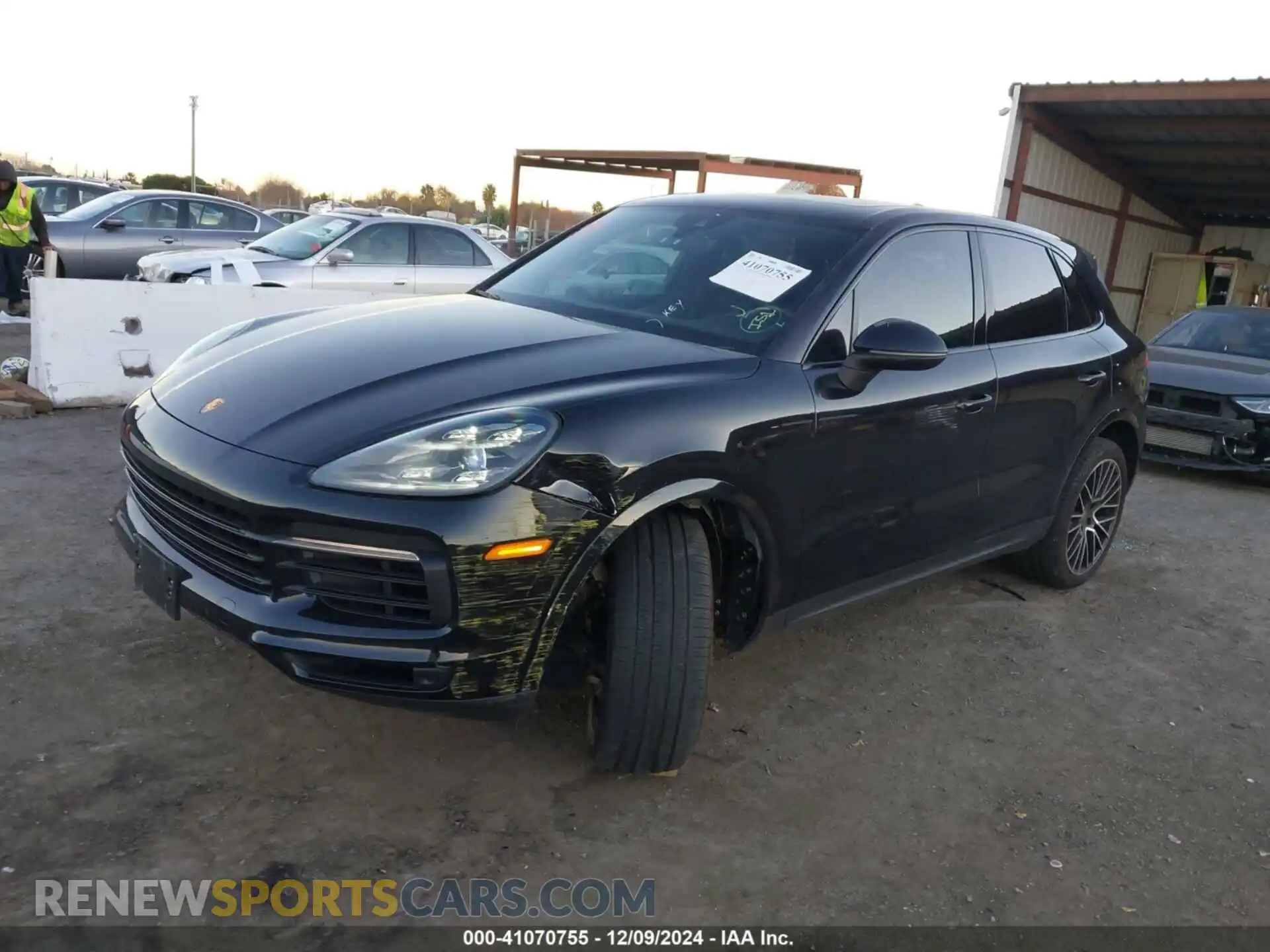 2 Photograph of a damaged car WP1AB2AY1KDA61379 PORSCHE CAYENNE 2019
