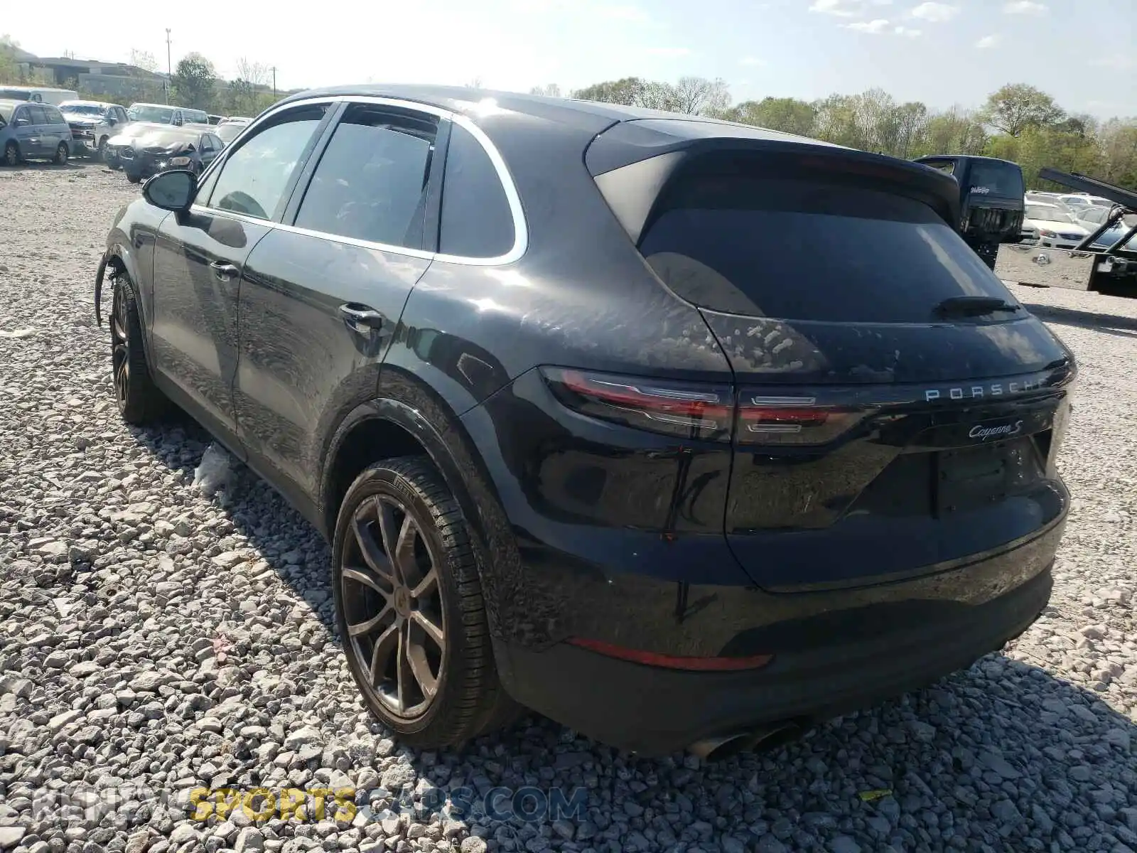 3 fotografías del automóvil dañado WP1AB2AY6KDA62253 PORSCHE CAYENNE 2019