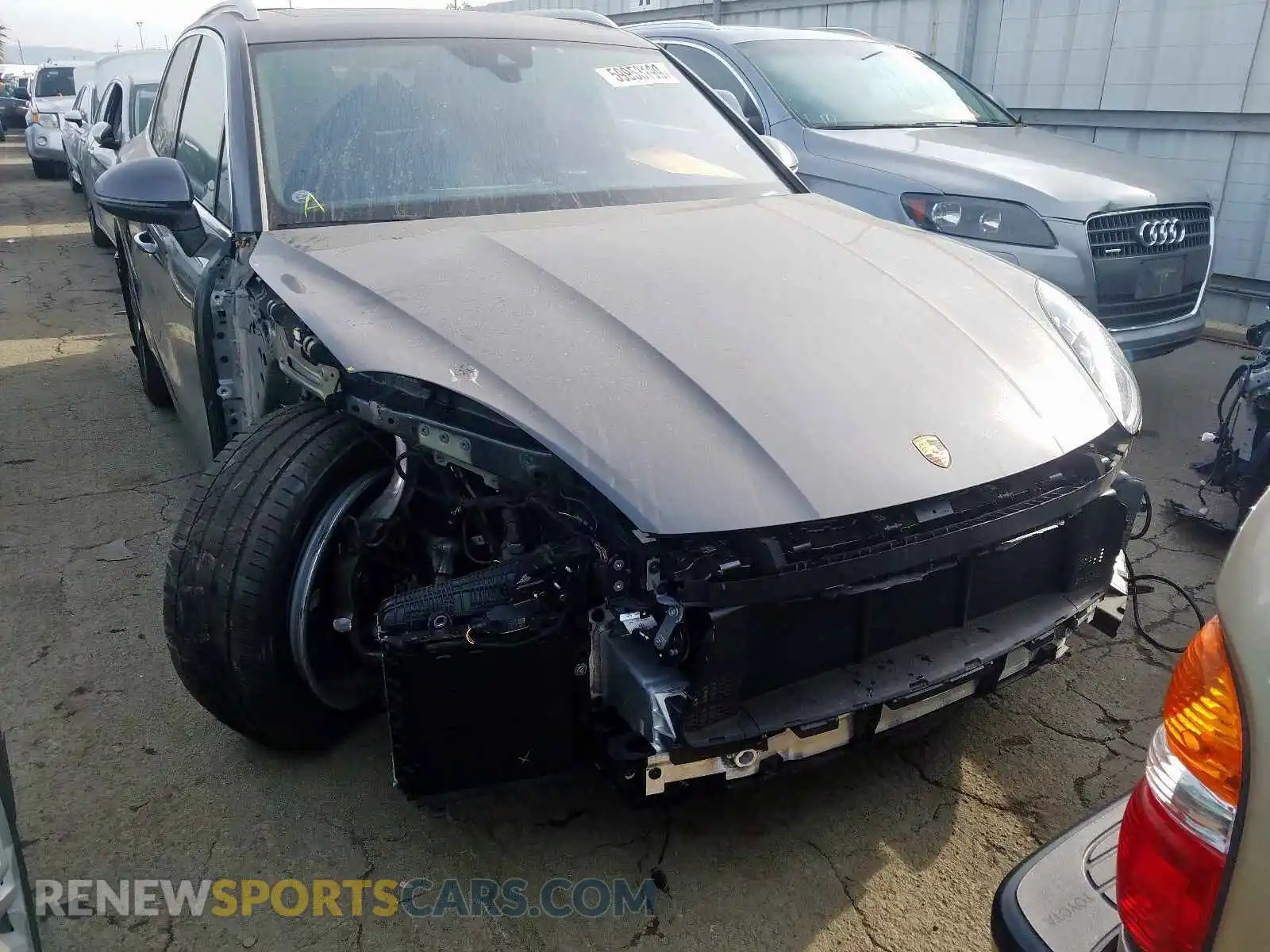 1 Photograph of a damaged car WP1AB2AY9KDA60867 PORSCHE CAYENNE 2019