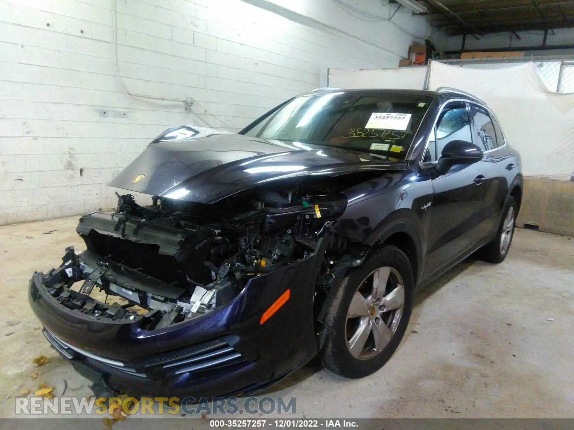 2 Photograph of a damaged car WP1AE2AY0KDA50249 PORSCHE CAYENNE 2019