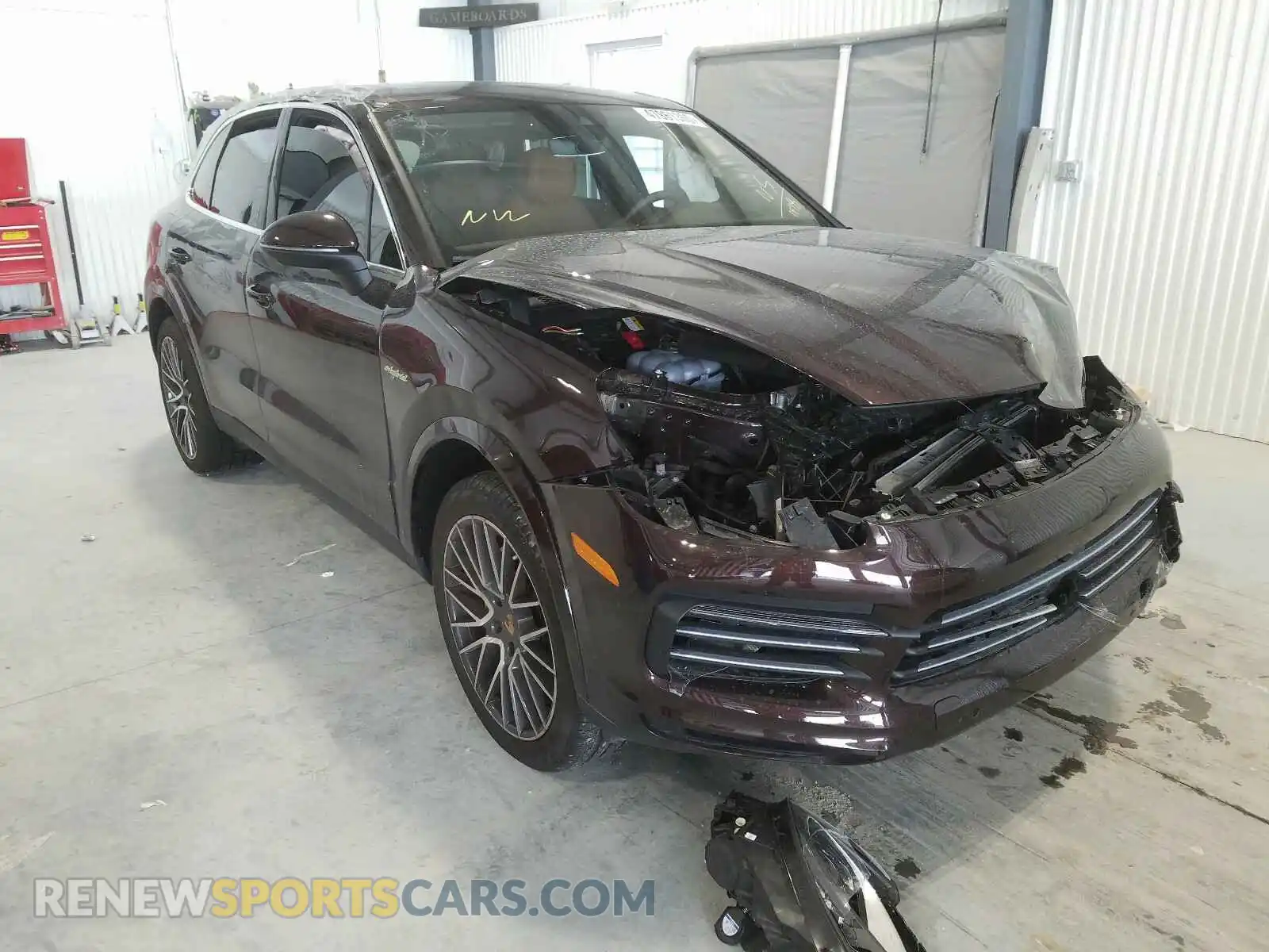 1 Photograph of a damaged car WP1AE2AY4KDA51078 PORSCHE CAYENNE 2019