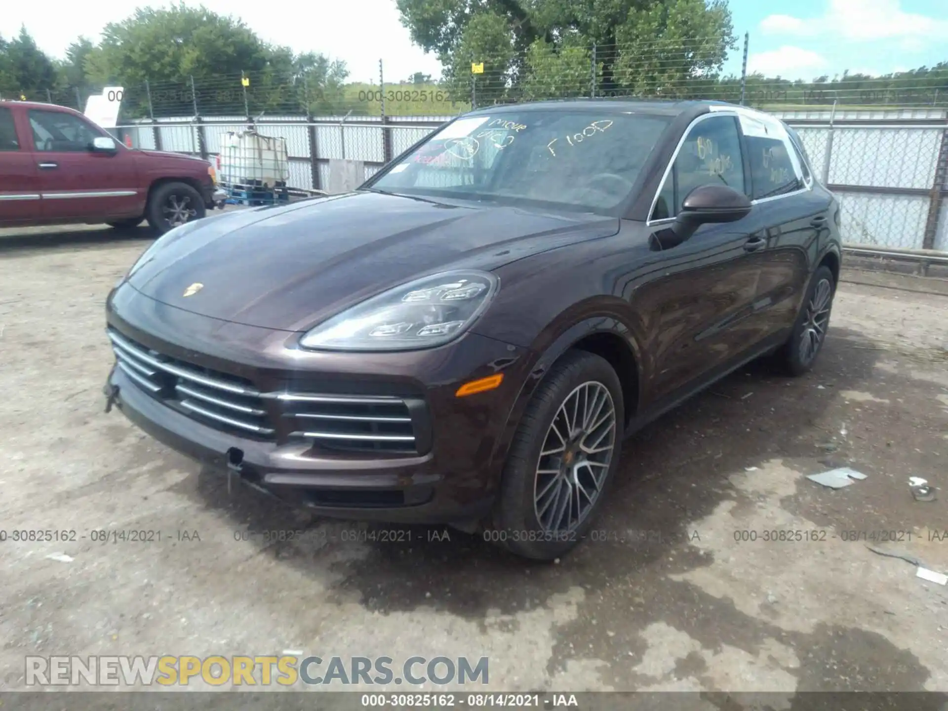 2 Photograph of a damaged car WP1AA2AY6LDA08388 PORSCHE CAYENNE 2020