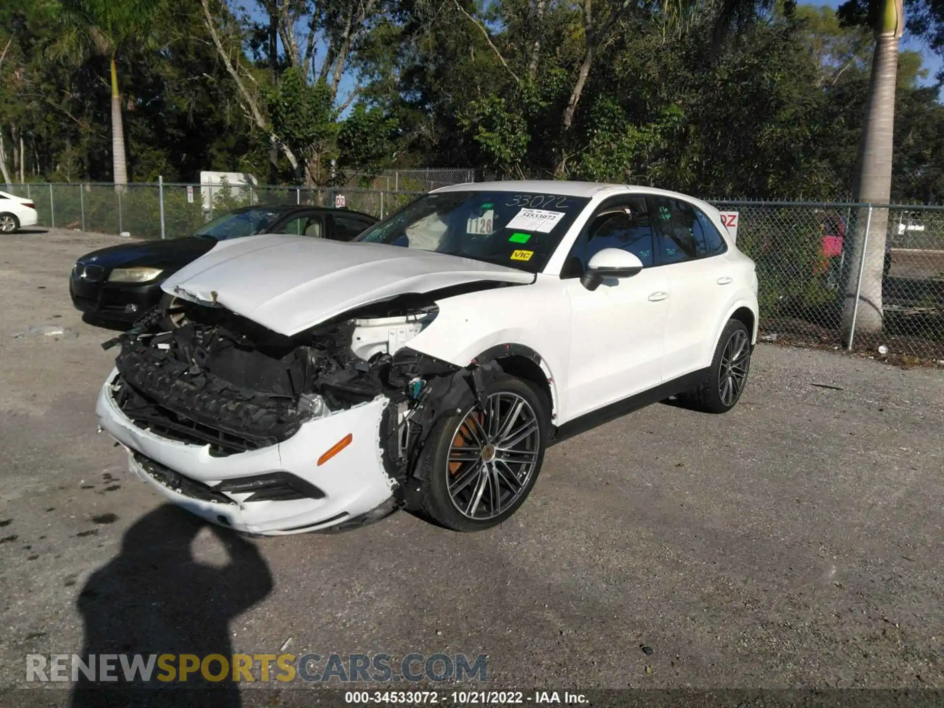 2 fotografías del automóvil dañado WP1AA2AY8LDA03791 PORSCHE CAYENNE 2020