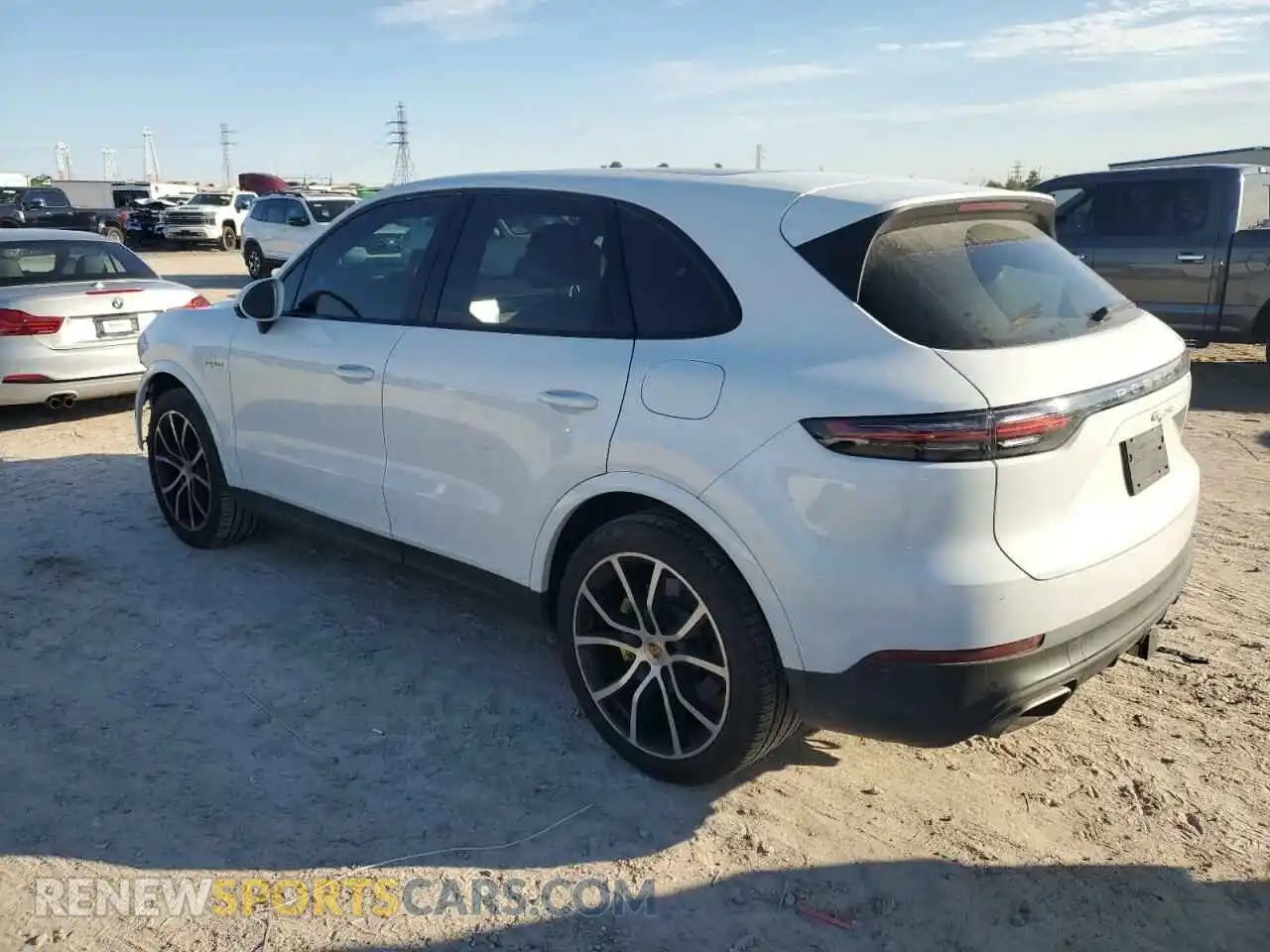 2 Photograph of a damaged car WP1AE2AY5LDA22951 PORSCHE CAYENNE 2020