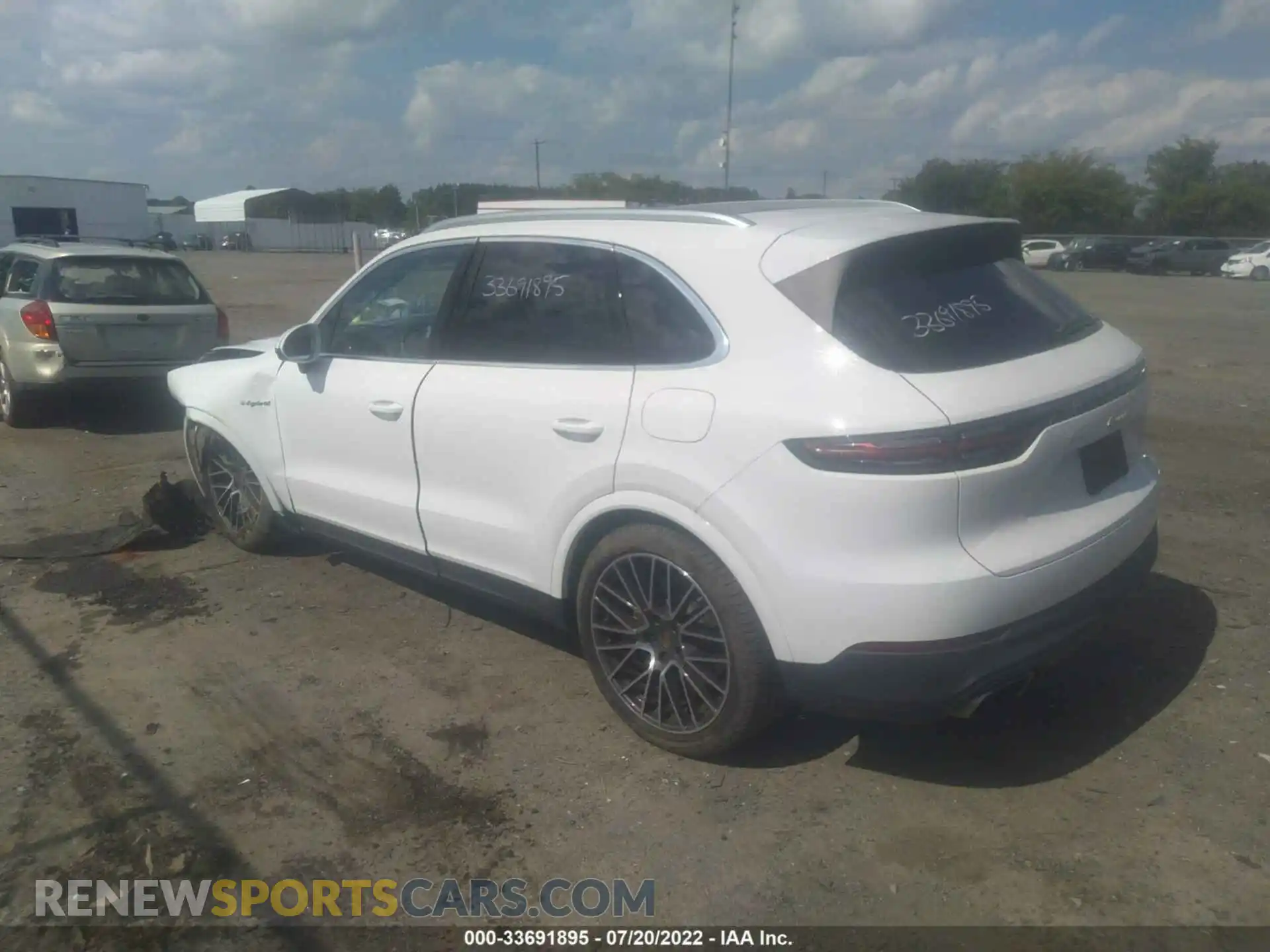 3 Photograph of a damaged car WP1AE2AY6LDA23056 PORSCHE CAYENNE 2020