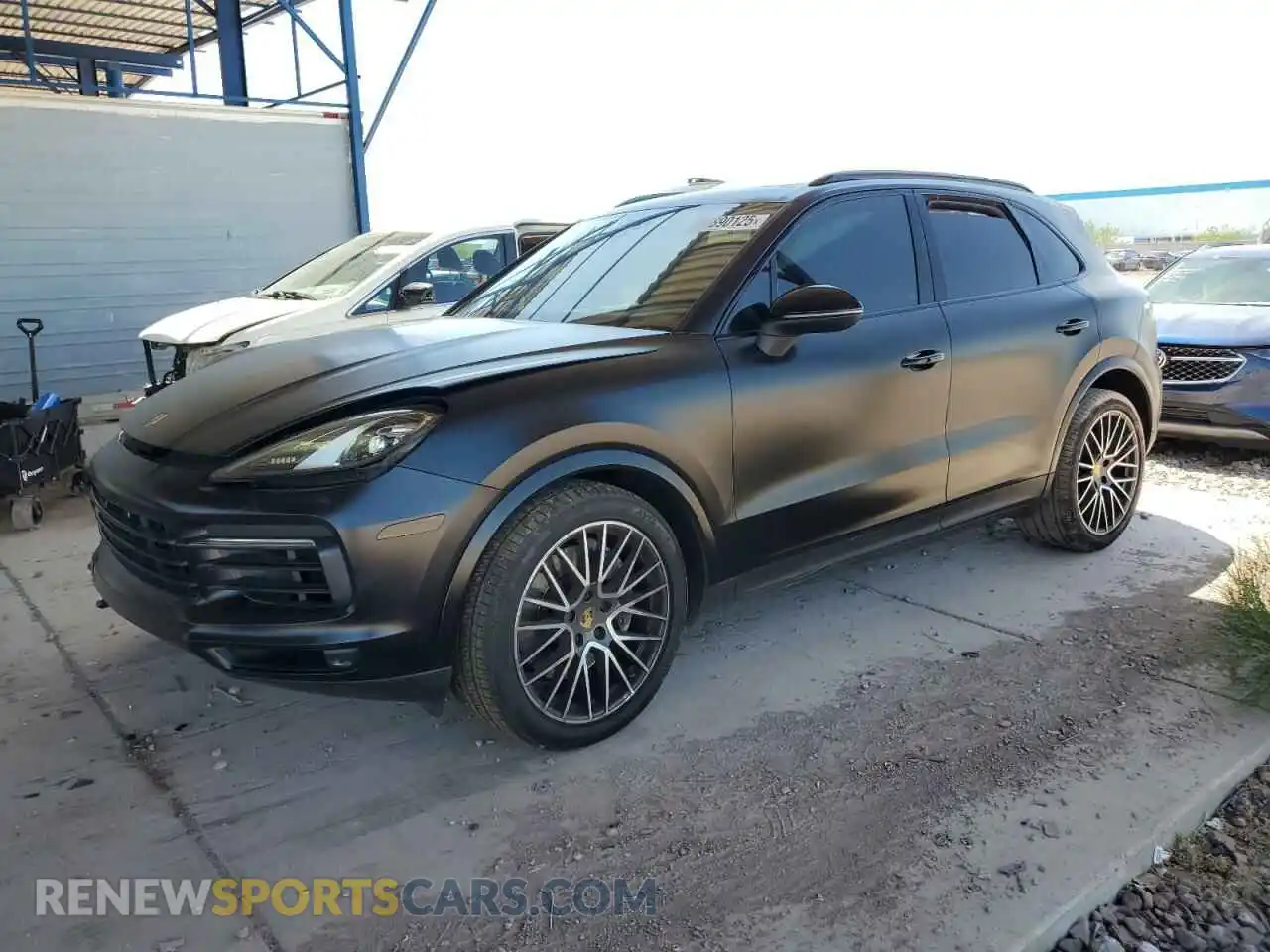 1 Фотография поврежденного автомобиля WP1AA2AY0MDA05827 PORSCHE CAYENNE 2021