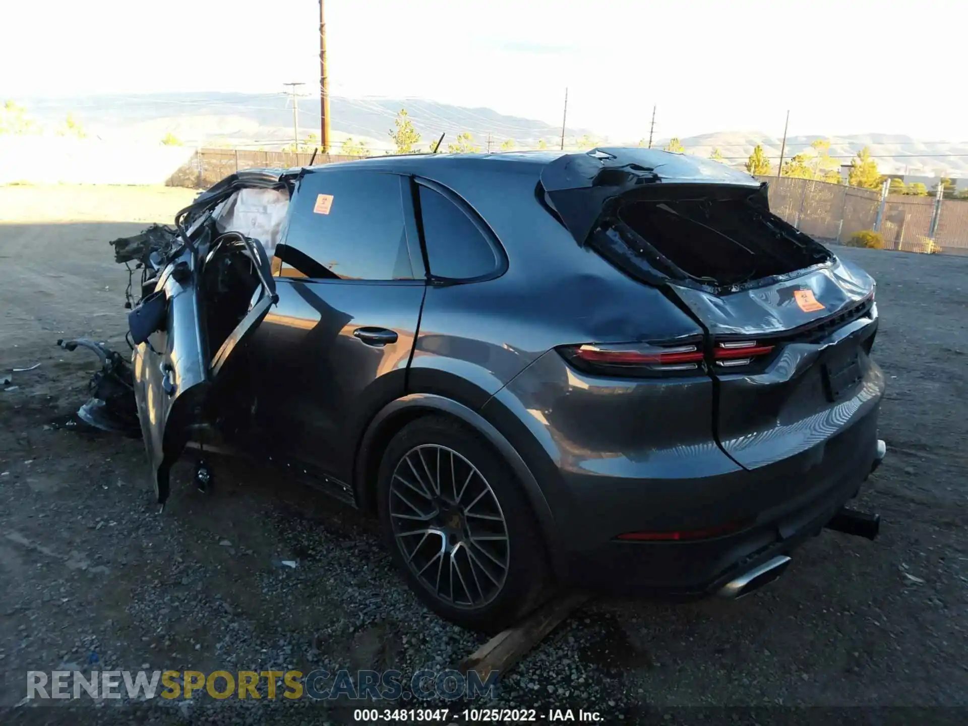 3 Photograph of a damaged car WP1AA2AY2MDA05120 PORSCHE CAYENNE 2021