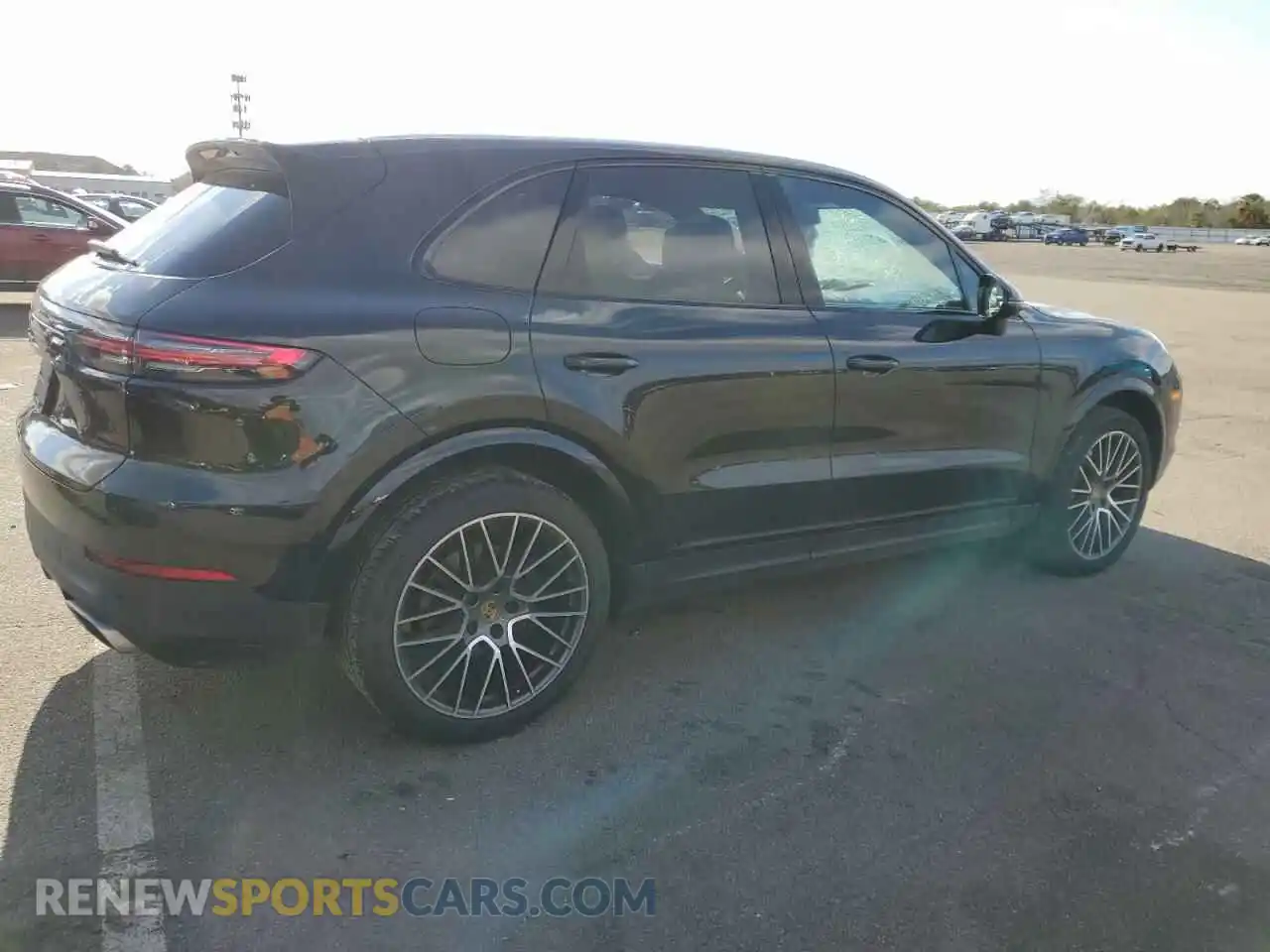 3 Photograph of a damaged car WP1AA2AY5MDA00364 PORSCHE CAYENNE 2021