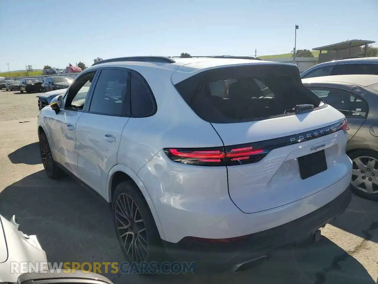 2 Photograph of a damaged car WP1AA2AY9MDA04661 PORSCHE CAYENNE 2021