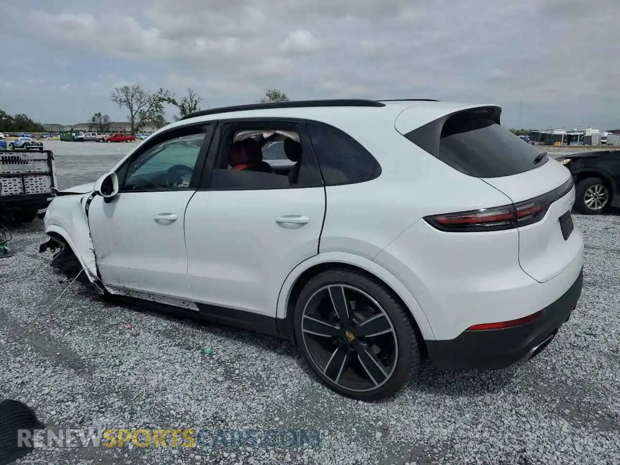 2 Photograph of a damaged car WP1AA2AY9MDA07852 PORSCHE CAYENNE 2021