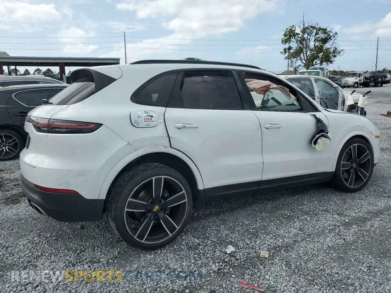 3 Photograph of a damaged car WP1AA2AY9MDA07852 PORSCHE CAYENNE 2021