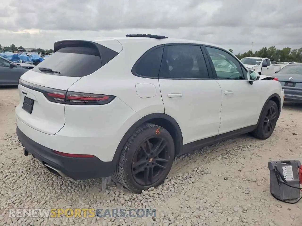 3 Photograph of a damaged car WP1AA2AYXMDA01526 PORSCHE CAYENNE 2021