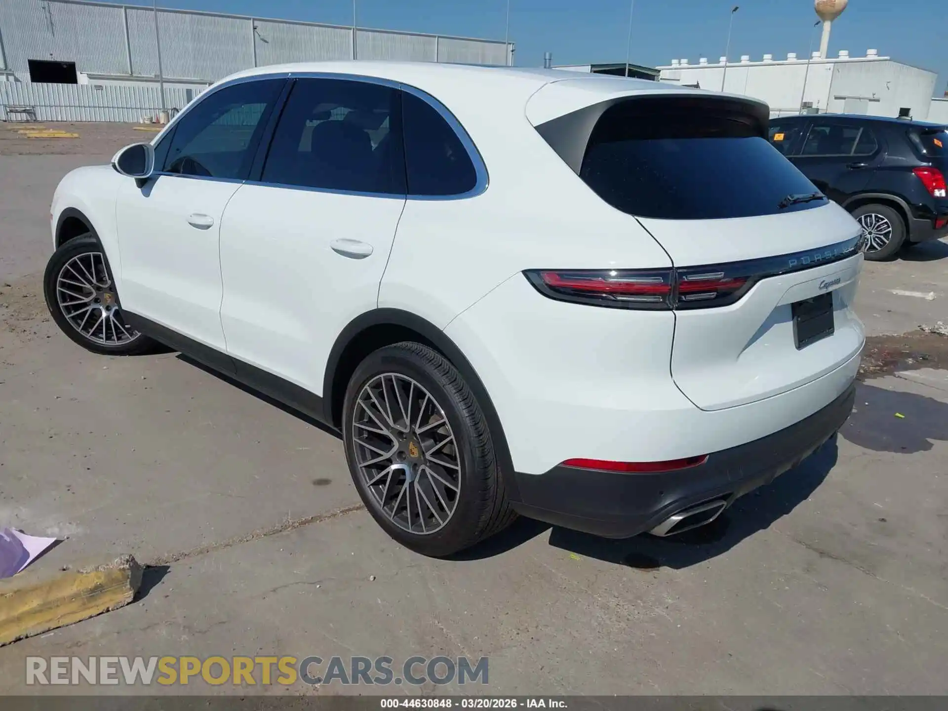 3 fotografías del automóvil dañado WP1AA2AYXMDA09075 PORSCHE CAYENNE 2021