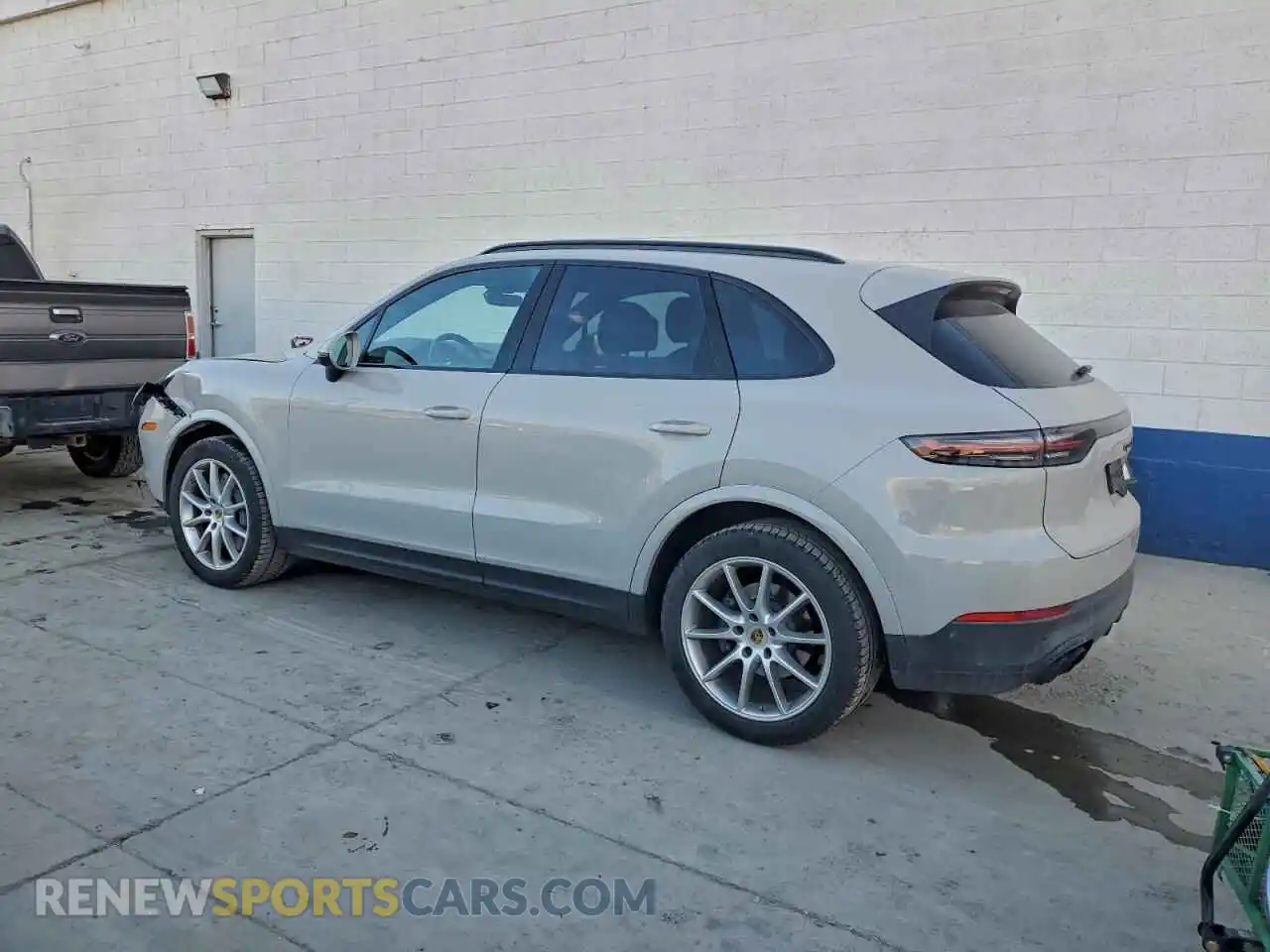 2 fotografías del automóvil dañado WP1AB2AY3MDA28743 PORSCHE CAYENNE 2021
