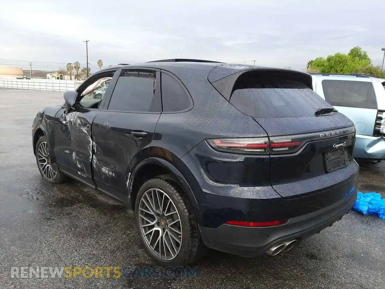 3 Photograph of a damaged car WP1AB2AY4MDA27682 PORSCHE CAYENNE 2021