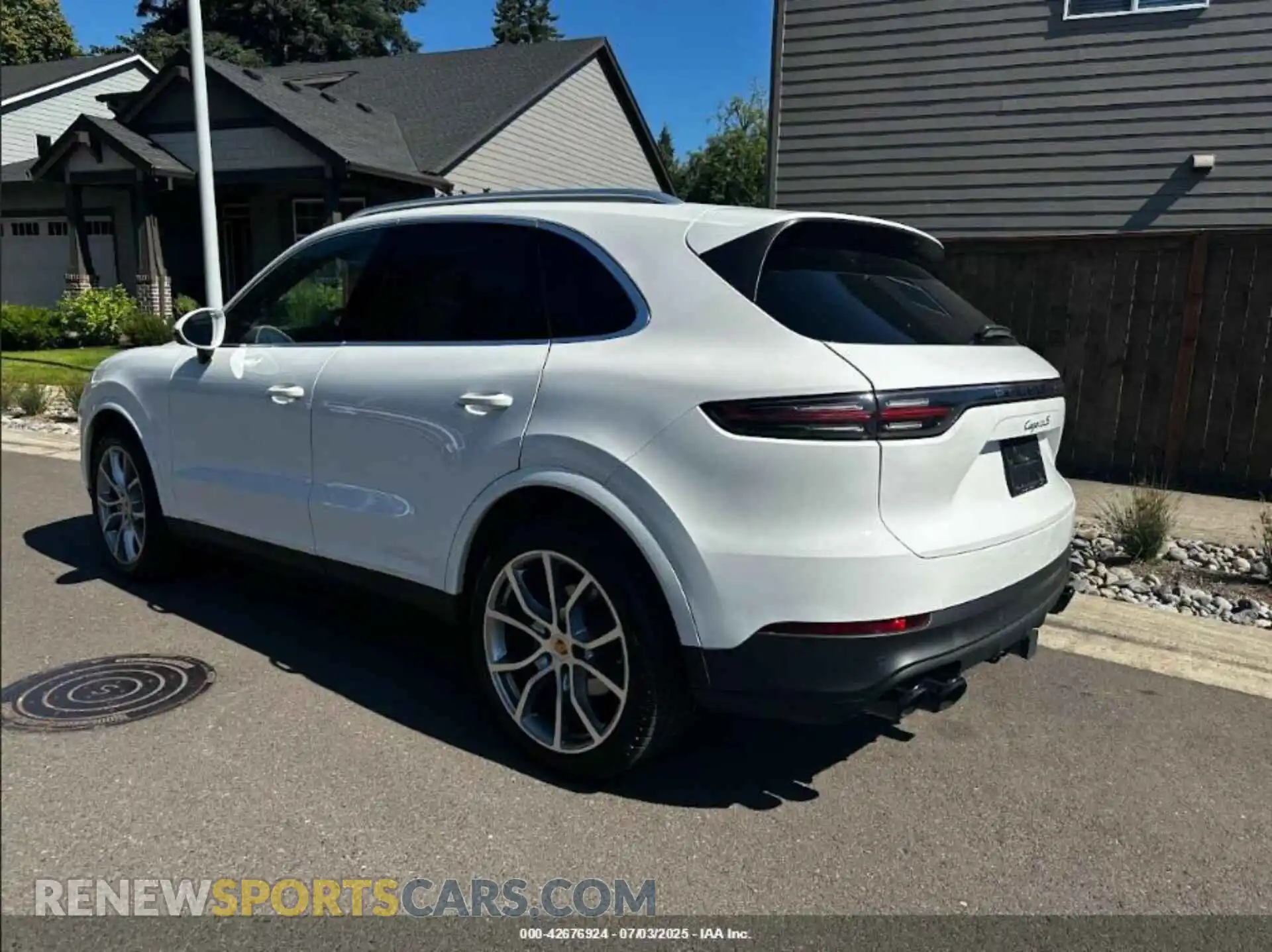 3 fotografías del automóvil dañado WP1AB2AY5MDA27111 PORSCHE CAYENNE 2021