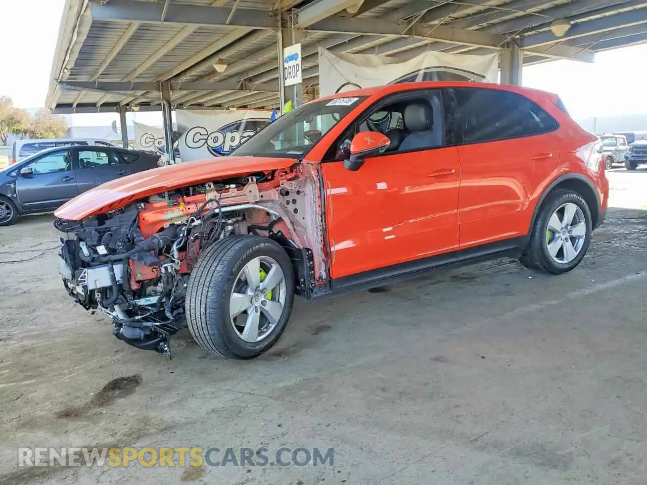 1 Фотография поврежденного автомобиля WP1AE2AY7MDA24668 PORSCHE CAYENNE 2021