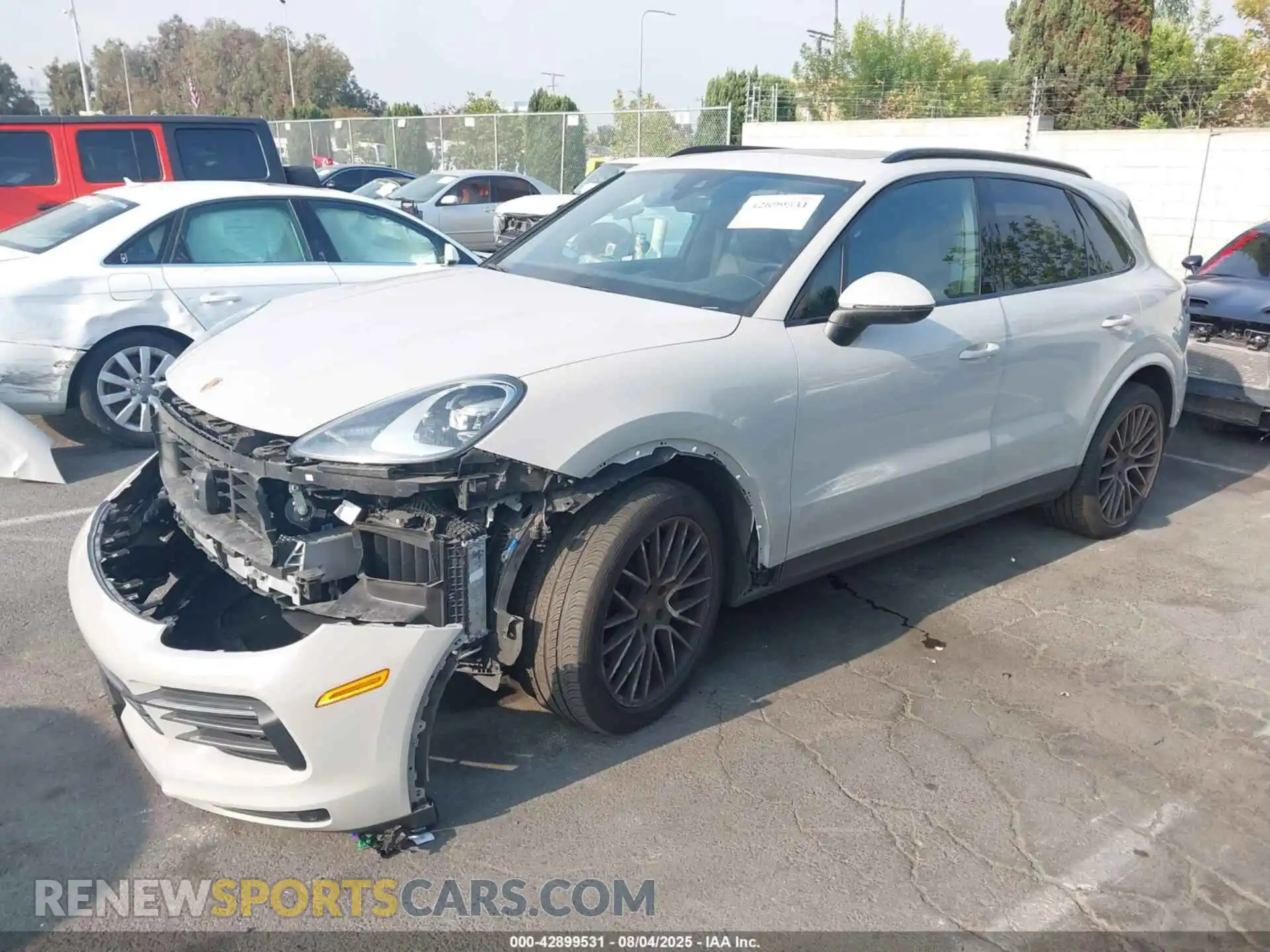 2 fotografías del automóvil dañado WP1AA2AY4NDA06187 PORSCHE CAYENNE 2022