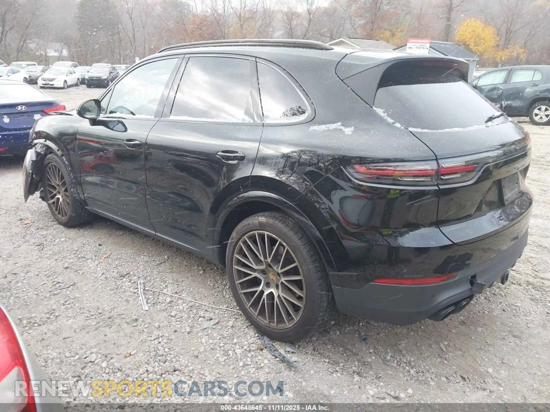 3 Photograph of a damaged car WP1AA2AY5NDA07025 PORSCHE CAYENNE 2022
