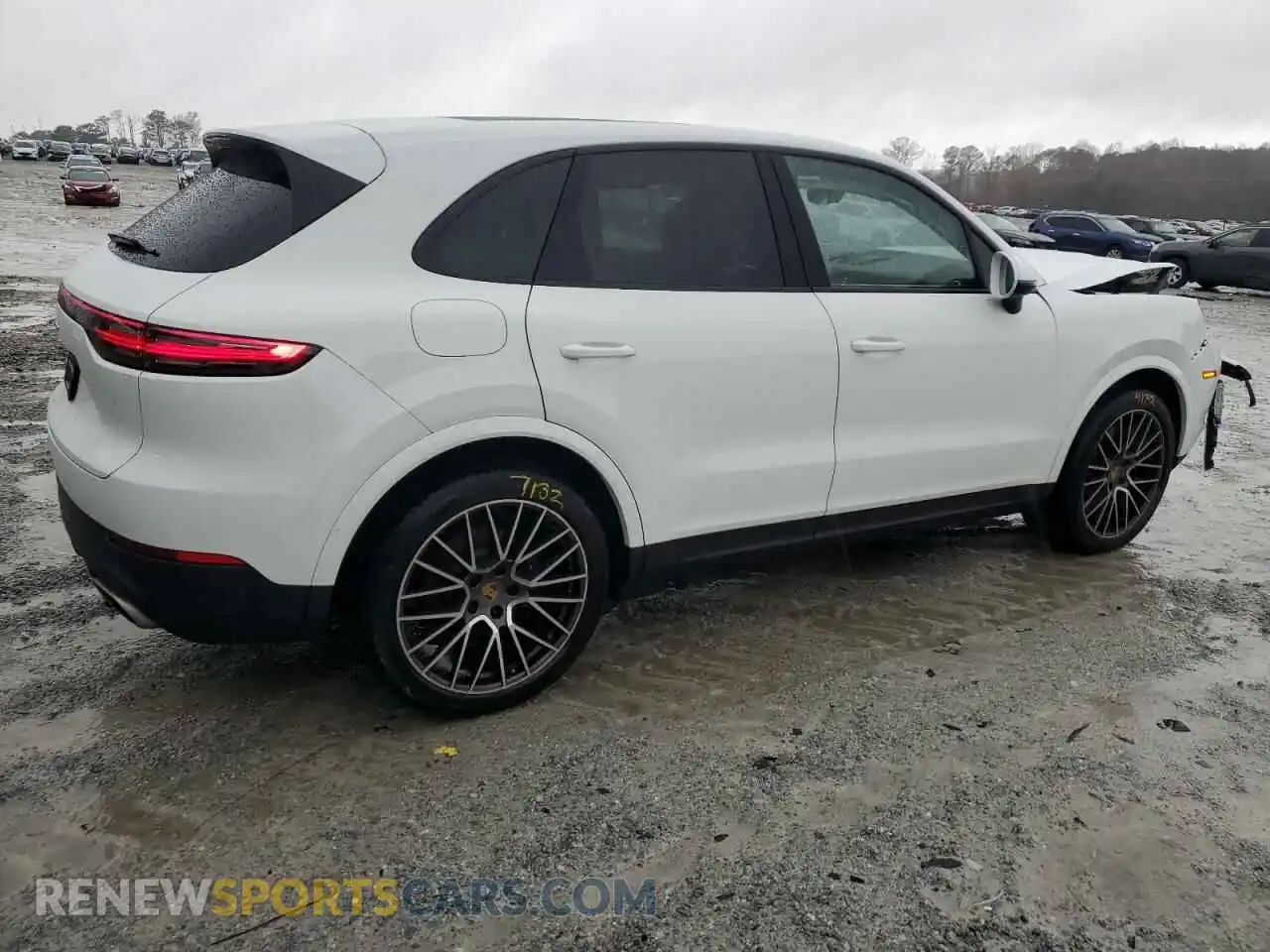 3 Photograph of a damaged car WP1AA2AY6NDA02593 PORSCHE CAYENNE 2022