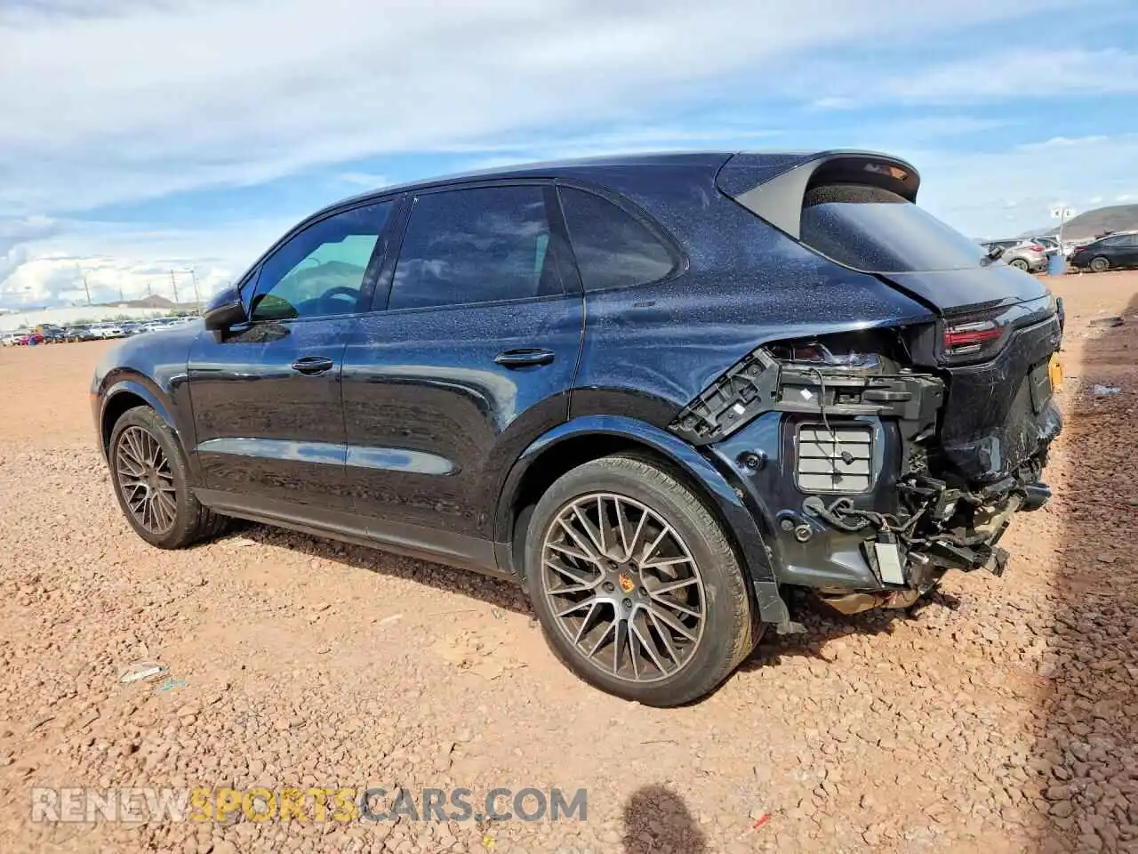 2 Фотография поврежденного автомобиля WP1AA2AY9NDA05892 PORSCHE CAYENNE 2022