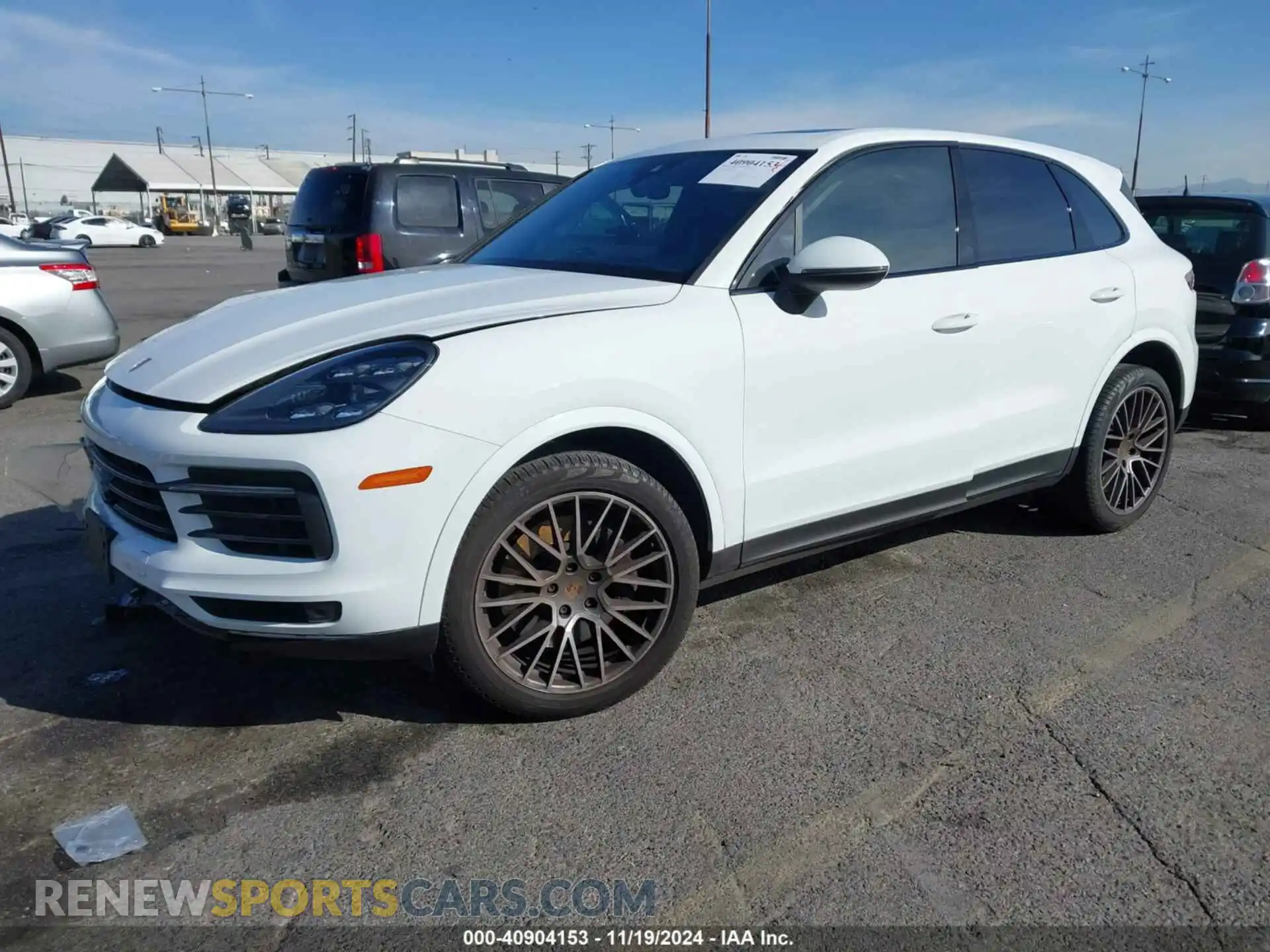 2 fotografías del automóvil dañado WP1AA2AY9NDA06671 PORSCHE CAYENNE 2022
