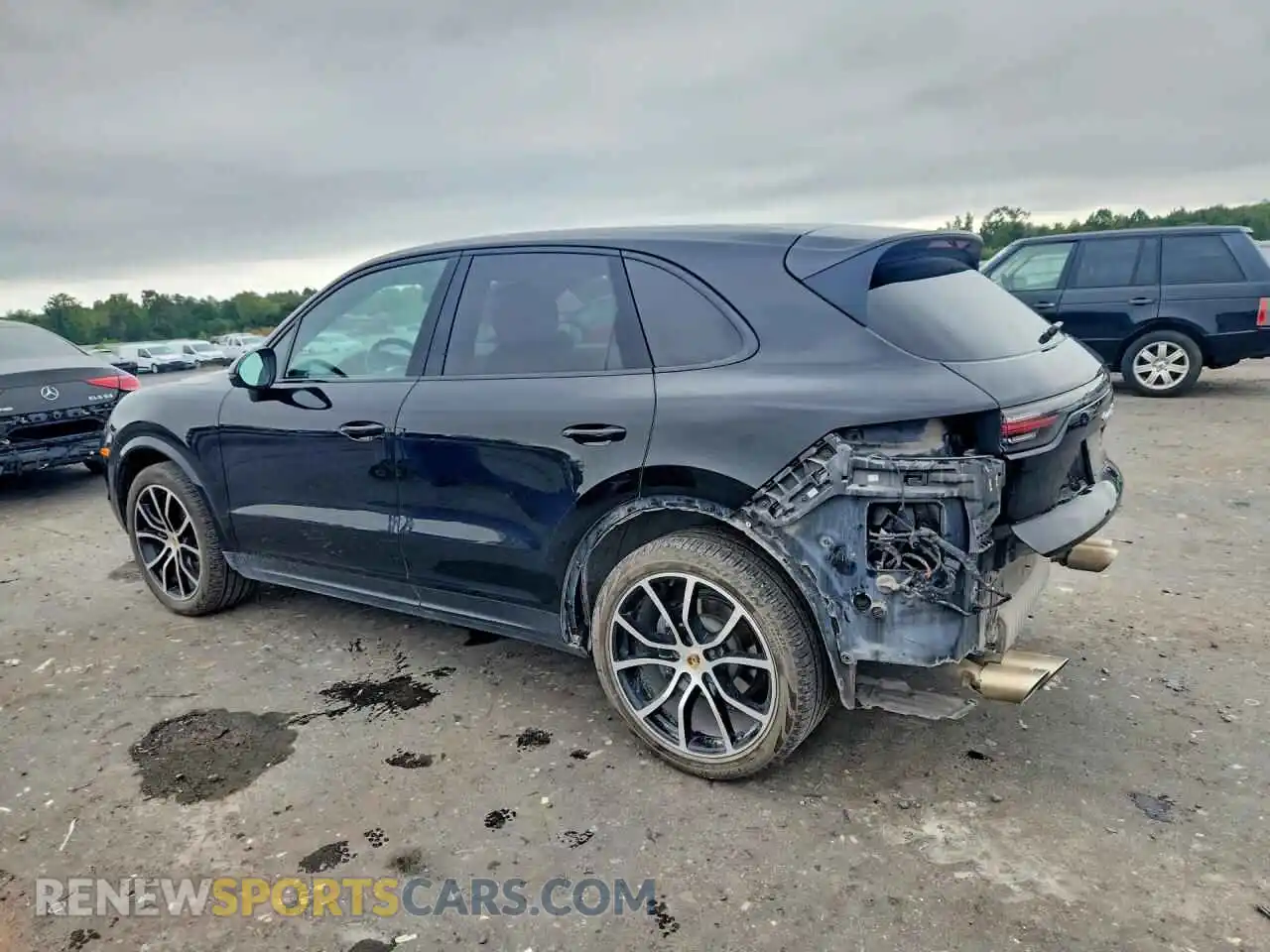 2 Photograph of a damaged car WP1AB2AY3NDA31126 PORSCHE CAYENNE 2022