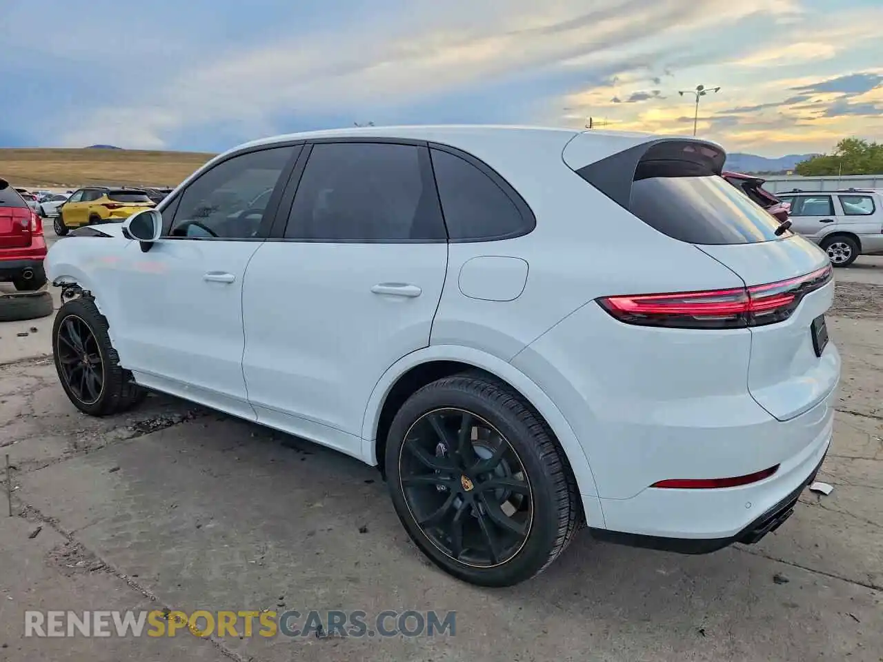 2 Photograph of a damaged car WP1AE2AYXNDA26576 PORSCHE CAYENNE 2022