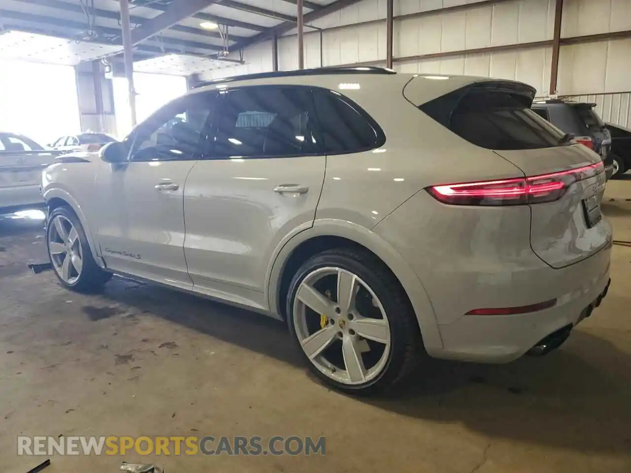 2 Photograph of a damaged car WP1AF2AY1NDA44445 PORSCHE CAYENNE 2022