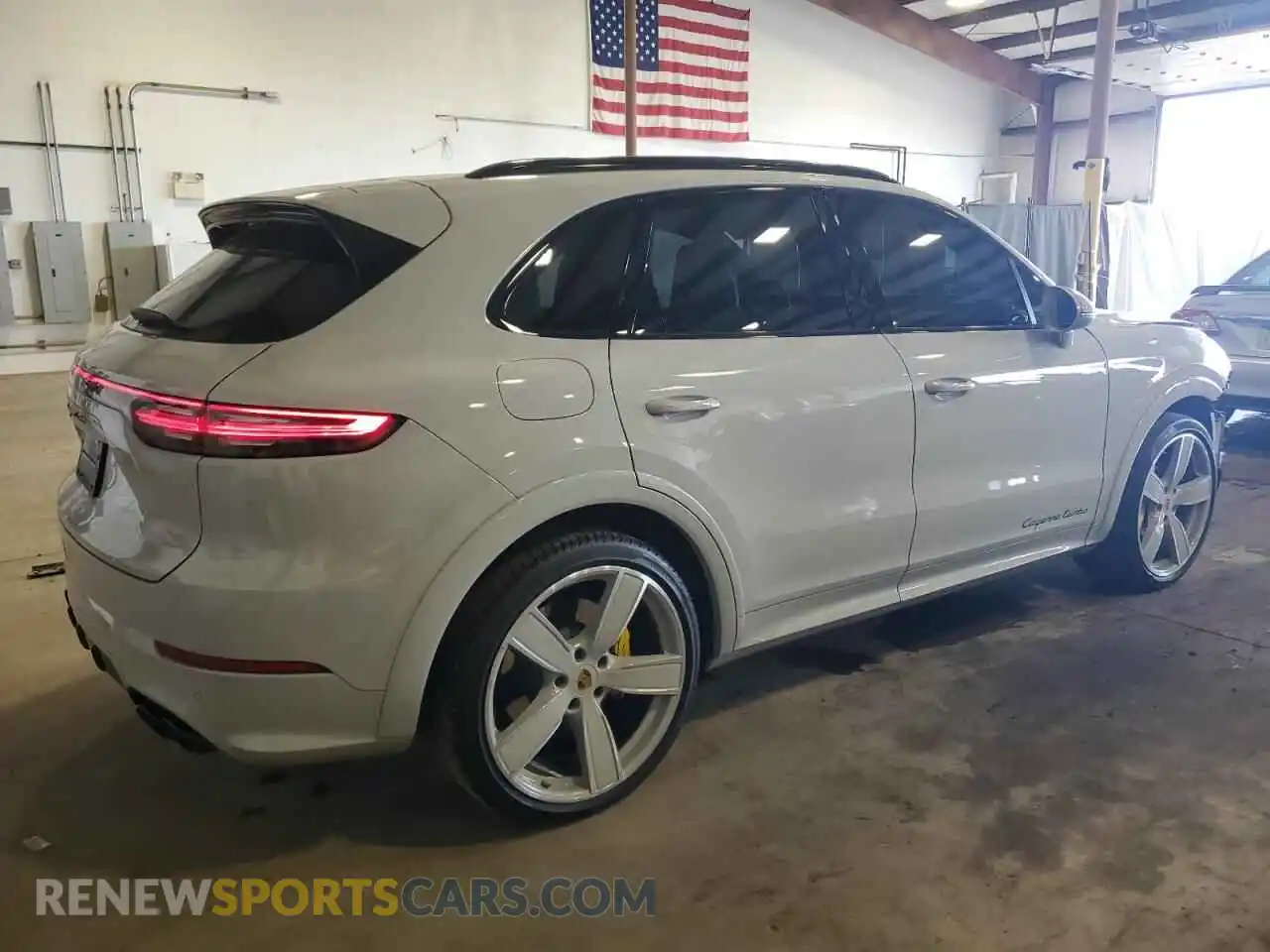 3 Photograph of a damaged car WP1AF2AY1NDA44445 PORSCHE CAYENNE 2022