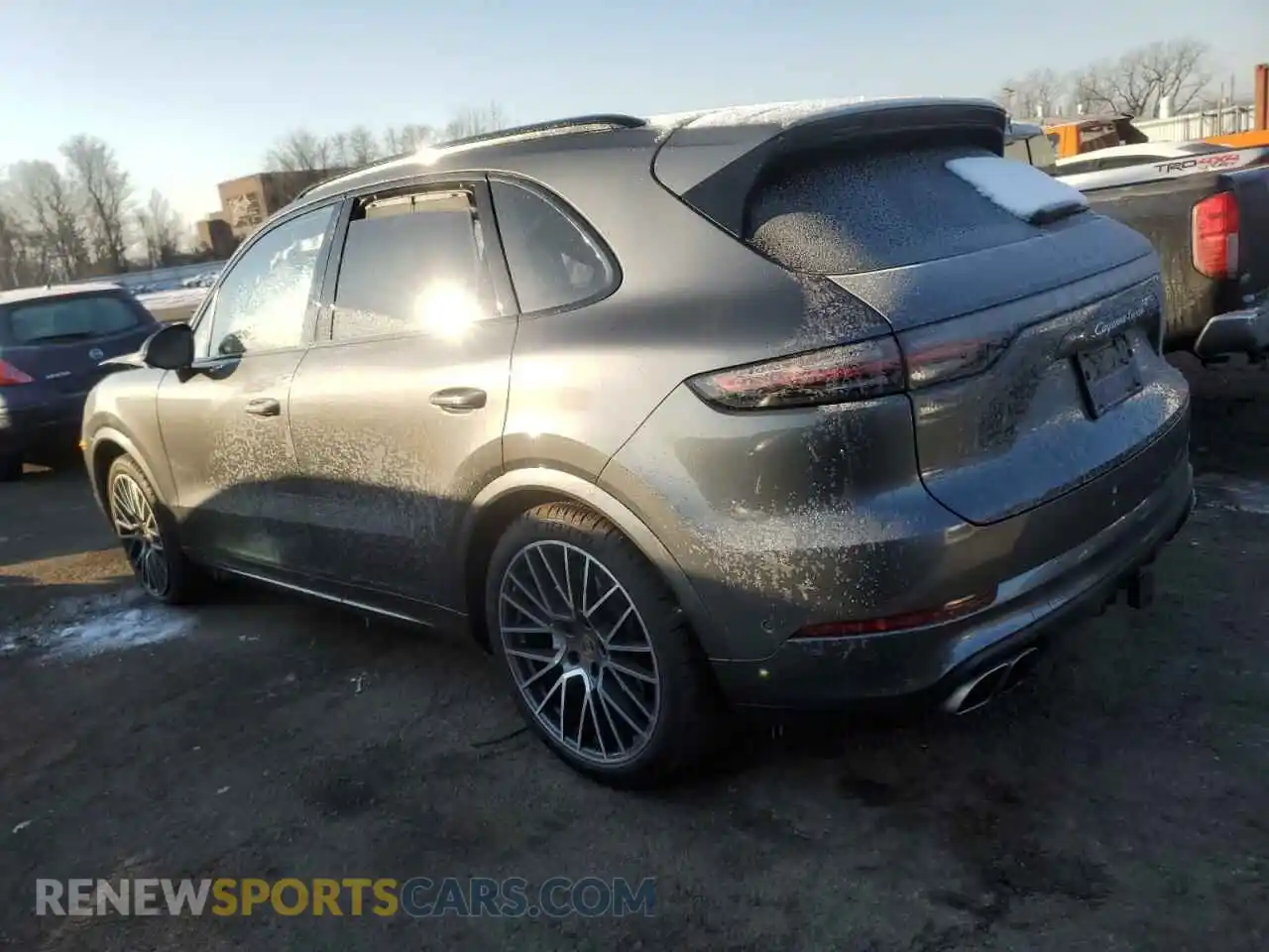 2 Photograph of a damaged car WP1AF2AY4NDA44262 PORSCHE CAYENNE 2022
