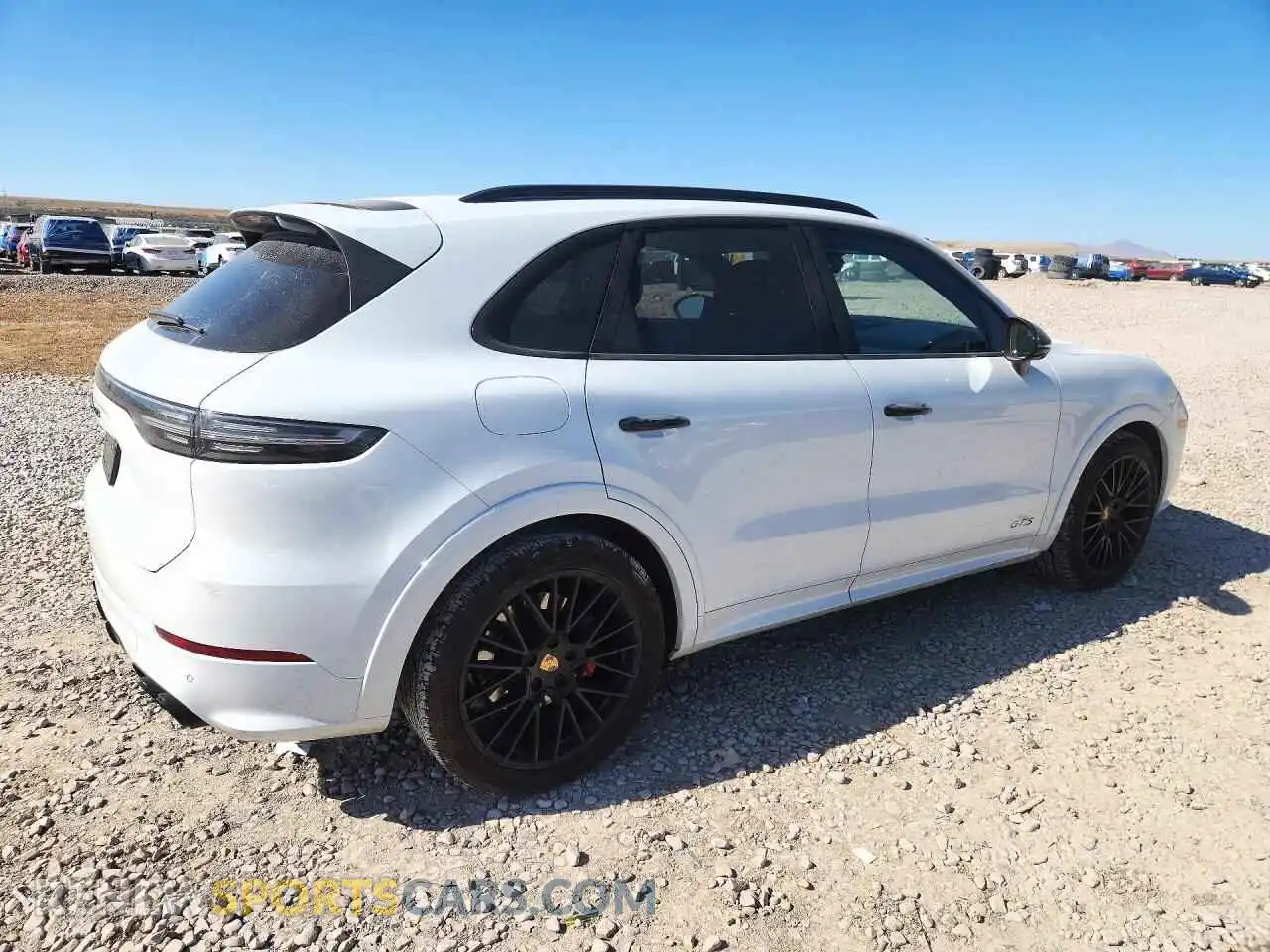3 fotografías del automóvil dañado WP1AG2AYXNDA38527 PORSCHE CAYENNE 2022
