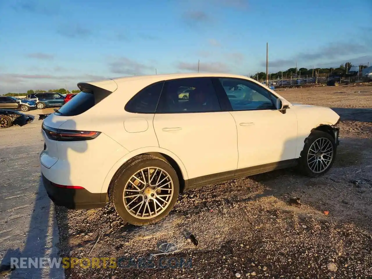 3 Фотография поврежденного автомобиля WP1AA2AY9PDA02252 PORSCHE CAYENNE 2023