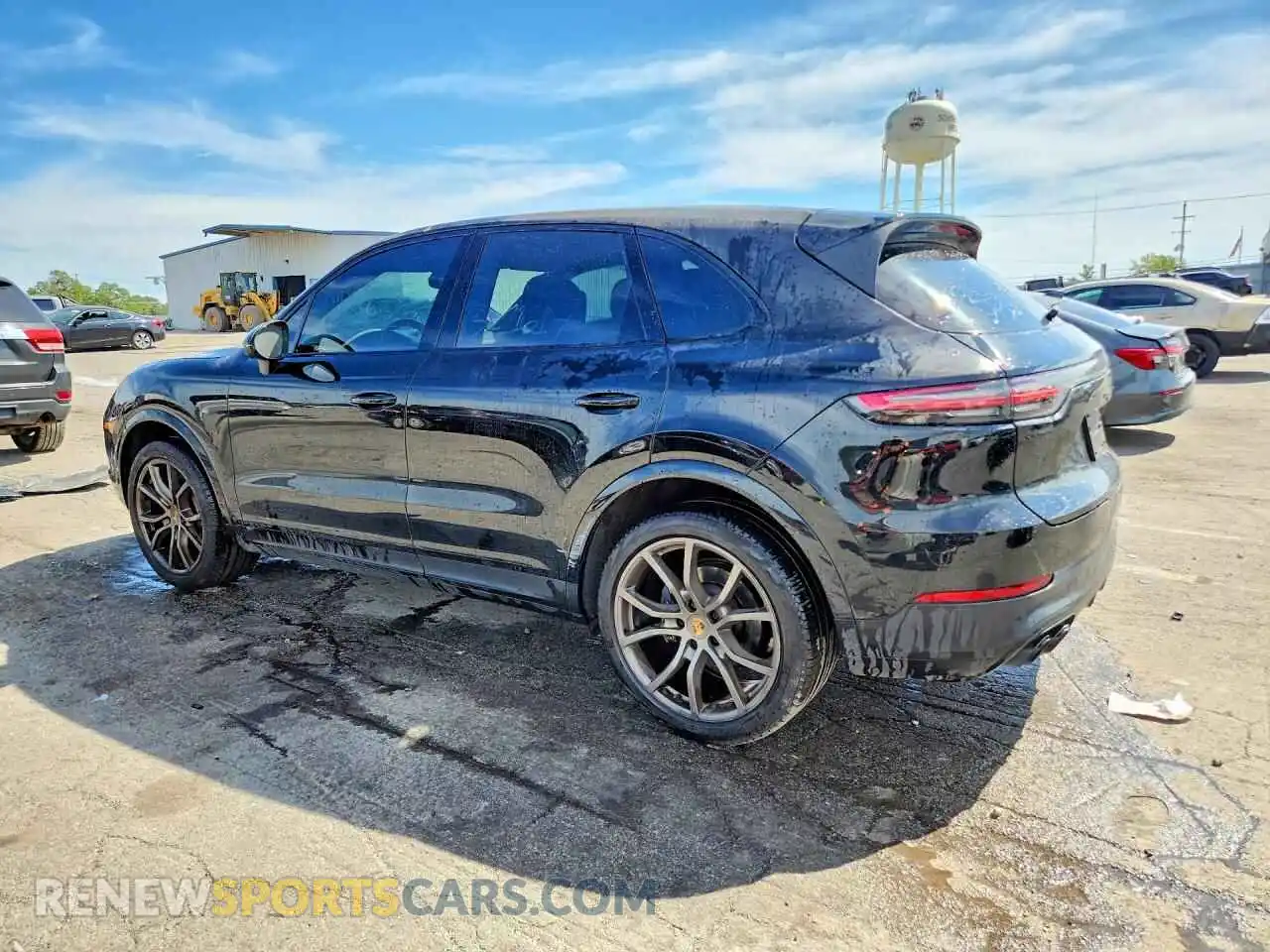 2 fotografías del automóvil dañado WP1AA2AY9PDA10626 PORSCHE CAYENNE 2023