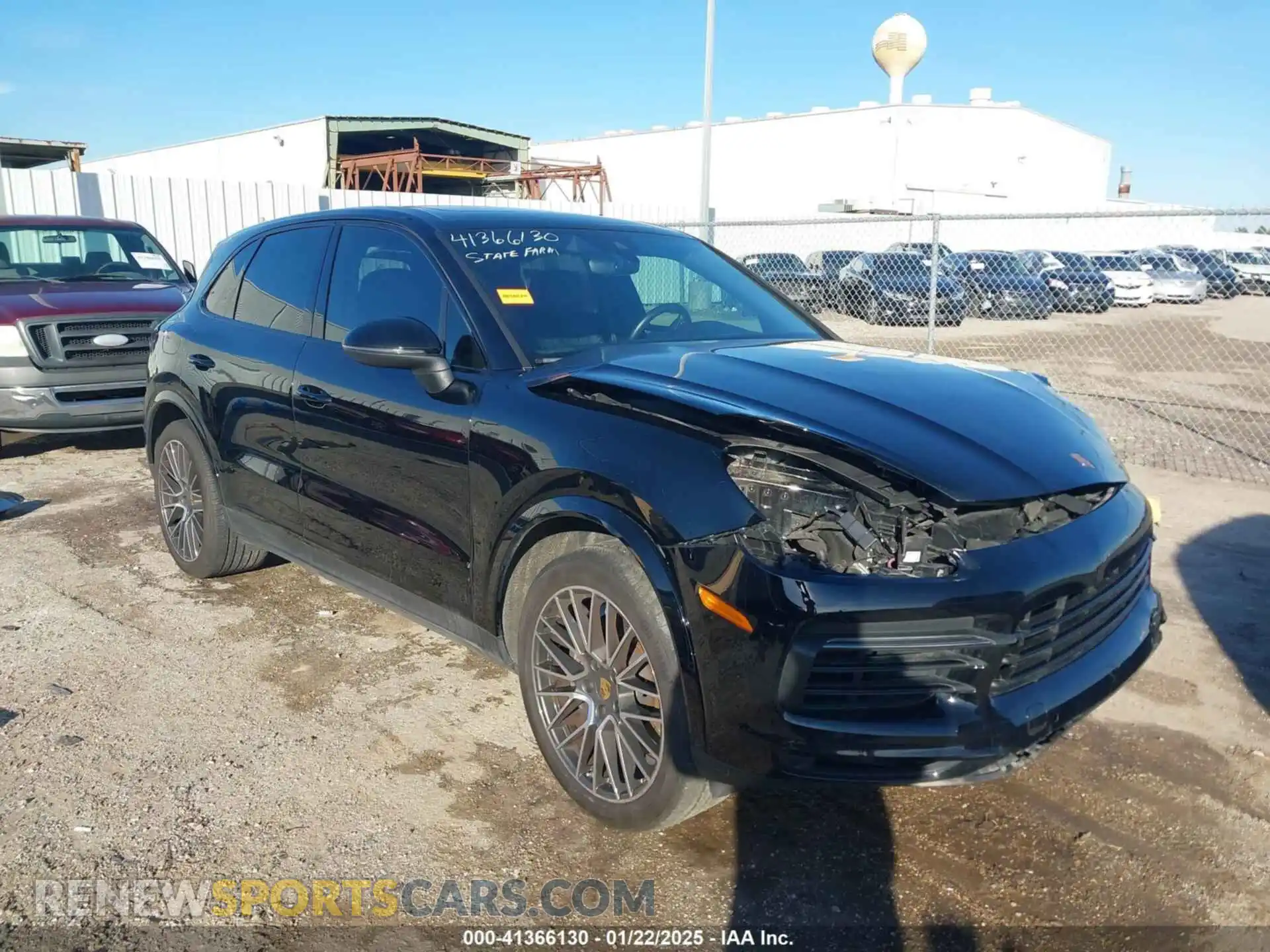 1 Photograph of a damaged car WP1AA2AYXPDA11185 PORSCHE CAYENNE 2023