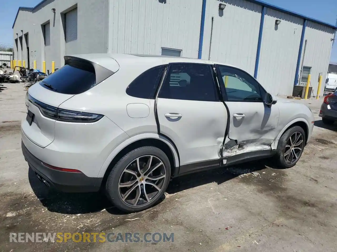 3 Photograph of a damaged car WP1AB2AY3PDA14362 PORSCHE CAYENNE 2023