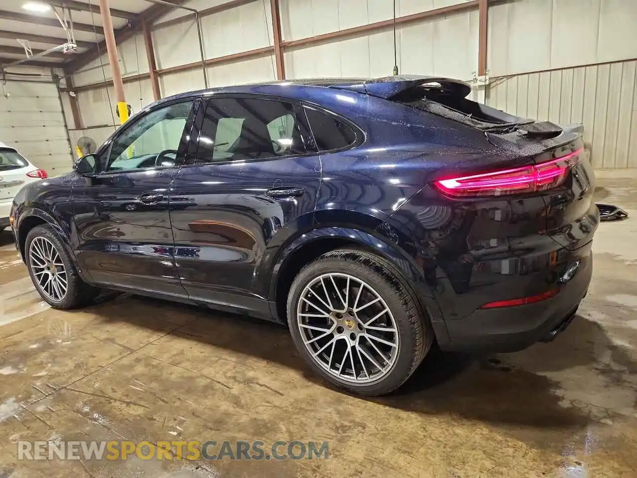 2 fotografías del automóvil dañado WP1BA2AY7PDA25209 PORSCHE CAYENNE 2023