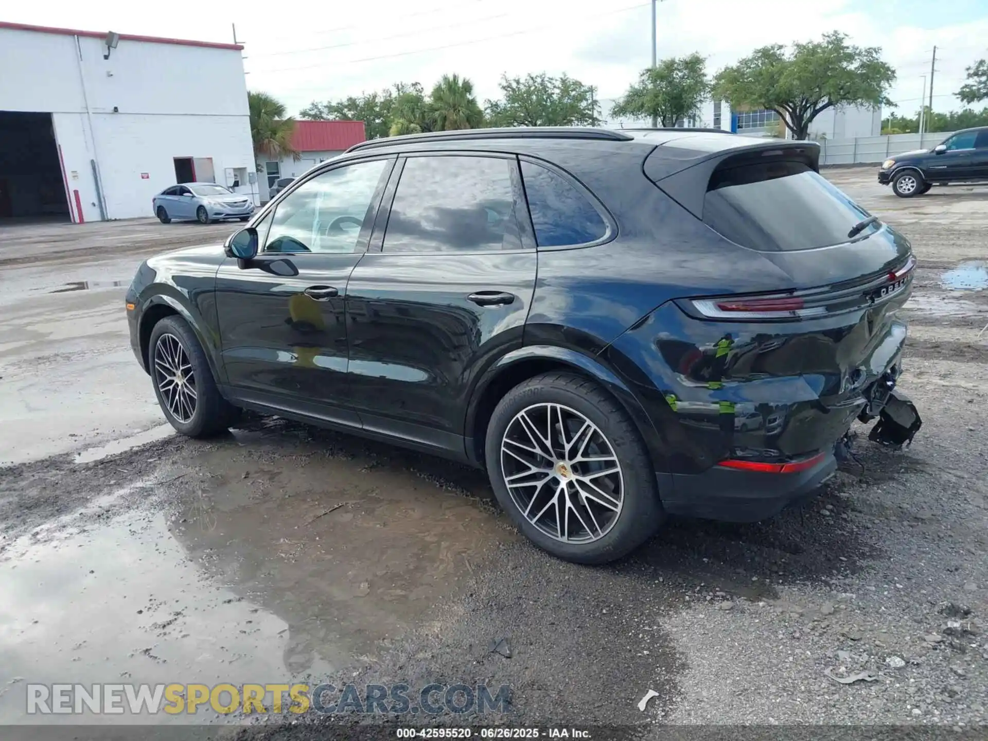 3 Photograph of a damaged car WP1AA2AY2RDA10437 PORSCHE CAYENNE 2024