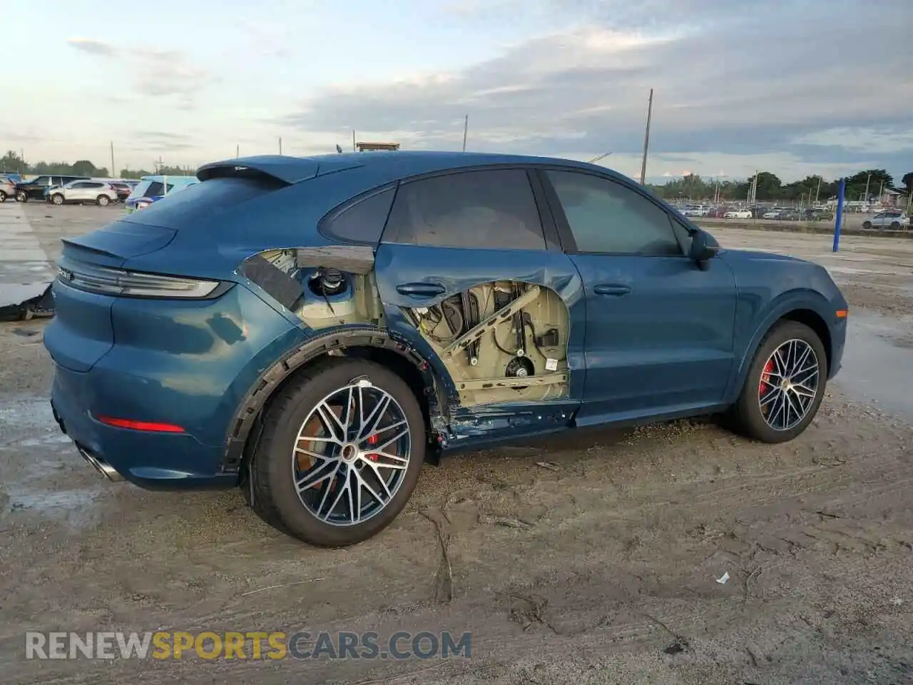 3 Photograph of a damaged car WP1BL2AY5RDA62305 PORSCHE CAYENNE 2024