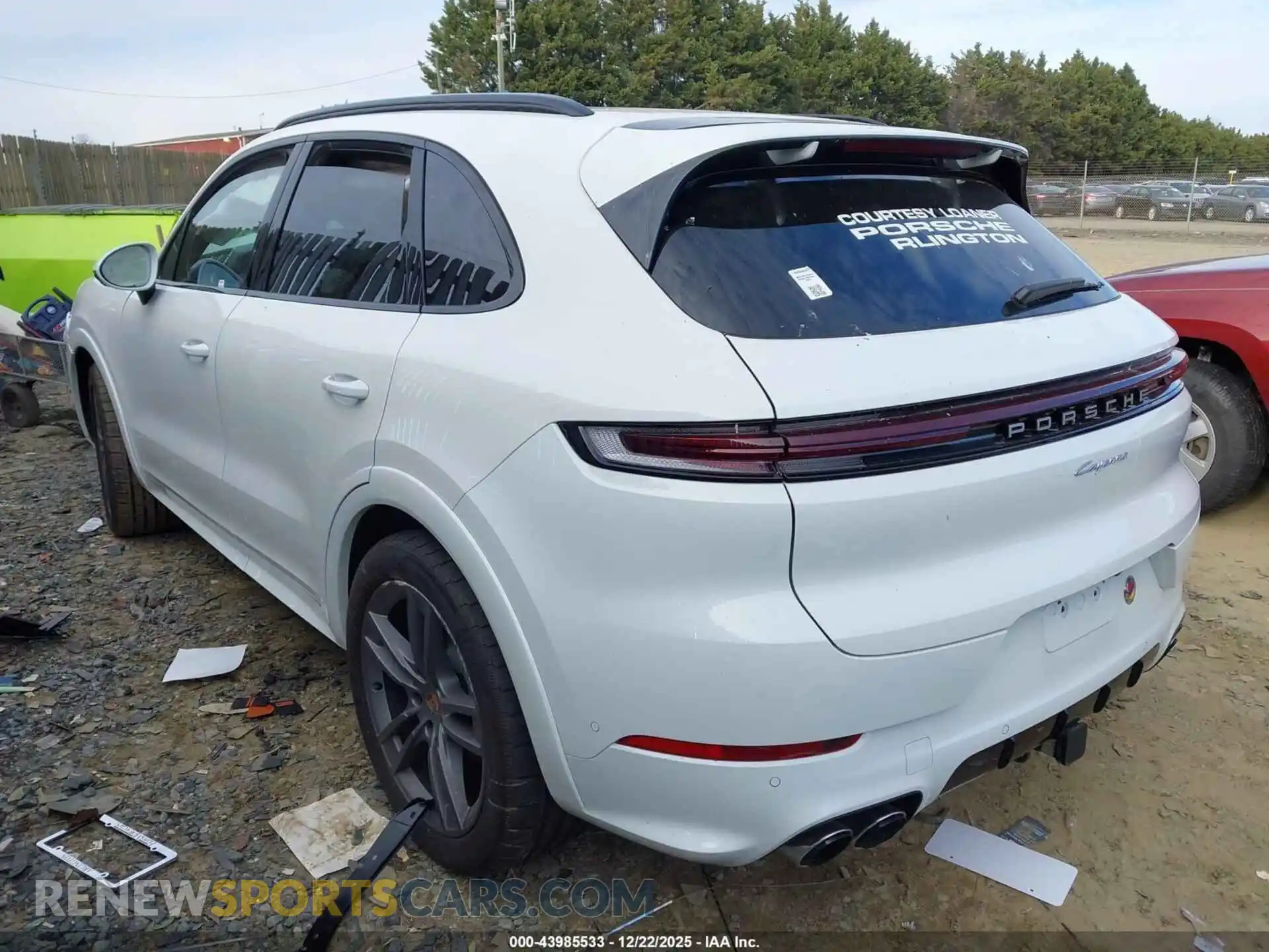 3 fotografías del automóvil dañado WP1AA2AY0SDA04240 PORSCHE CAYENNE 2025