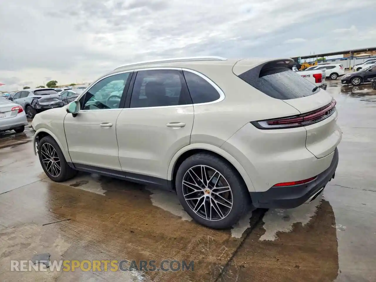 2 Photograph of a damaged car WP1AA2AY3SDA06614 PORSCHE CAYENNE 2025