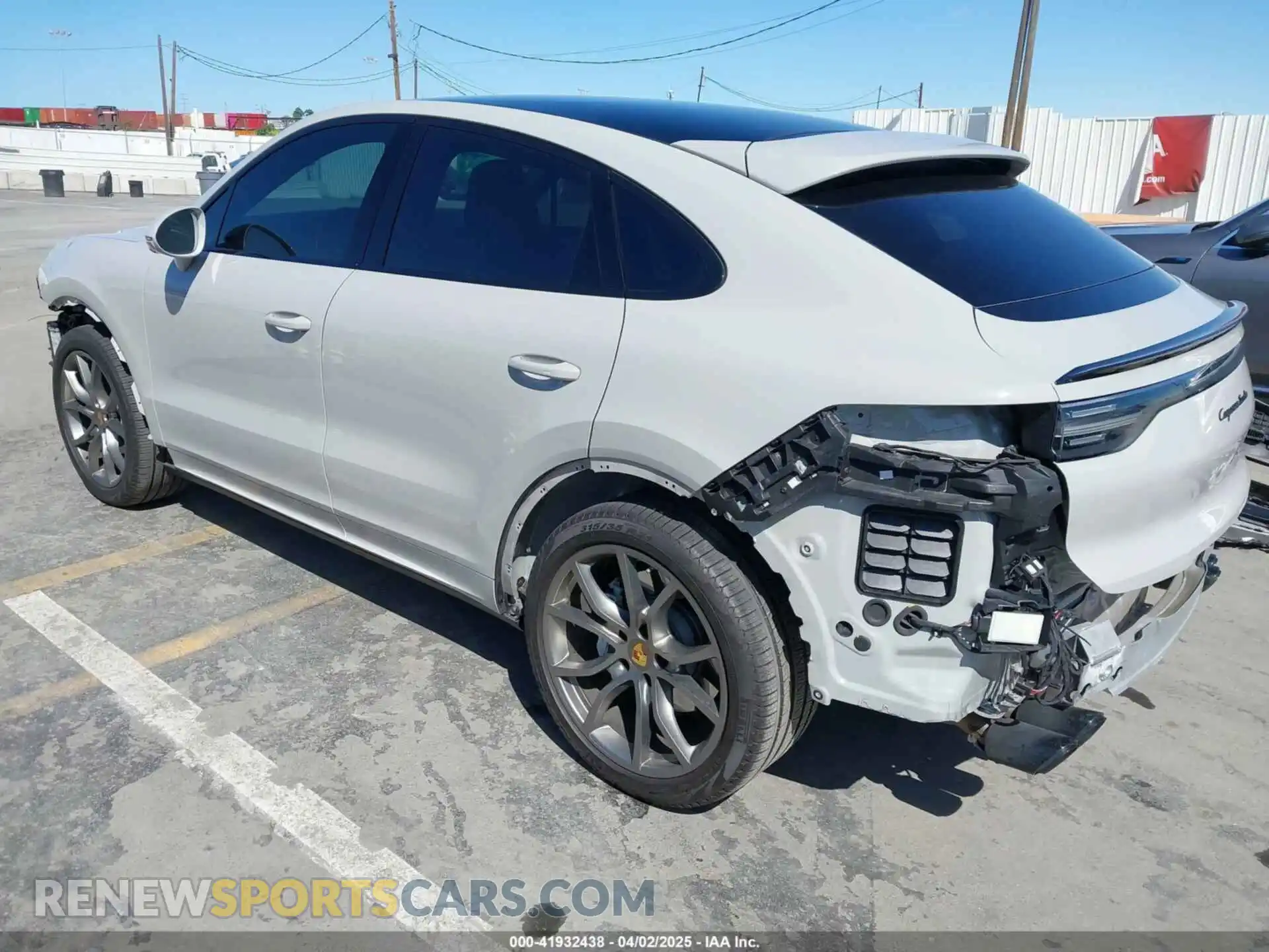 3 Photograph of a damaged car WP1BF2AY6MDA51099 PORSCHE CAYENNE COUPE 2021