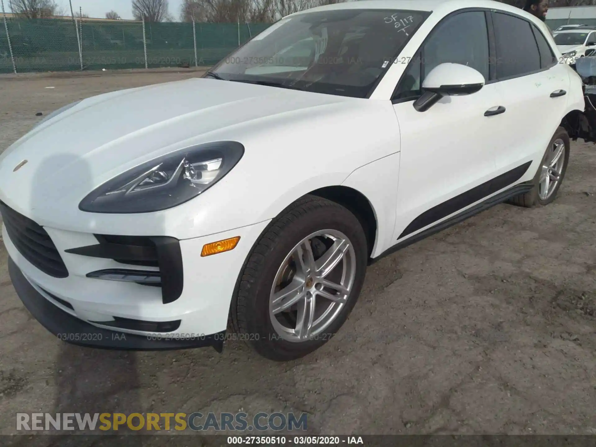 2 Photograph of a damaged car WP1AA2A50KLB04835 PORSCHE MACAN 2019