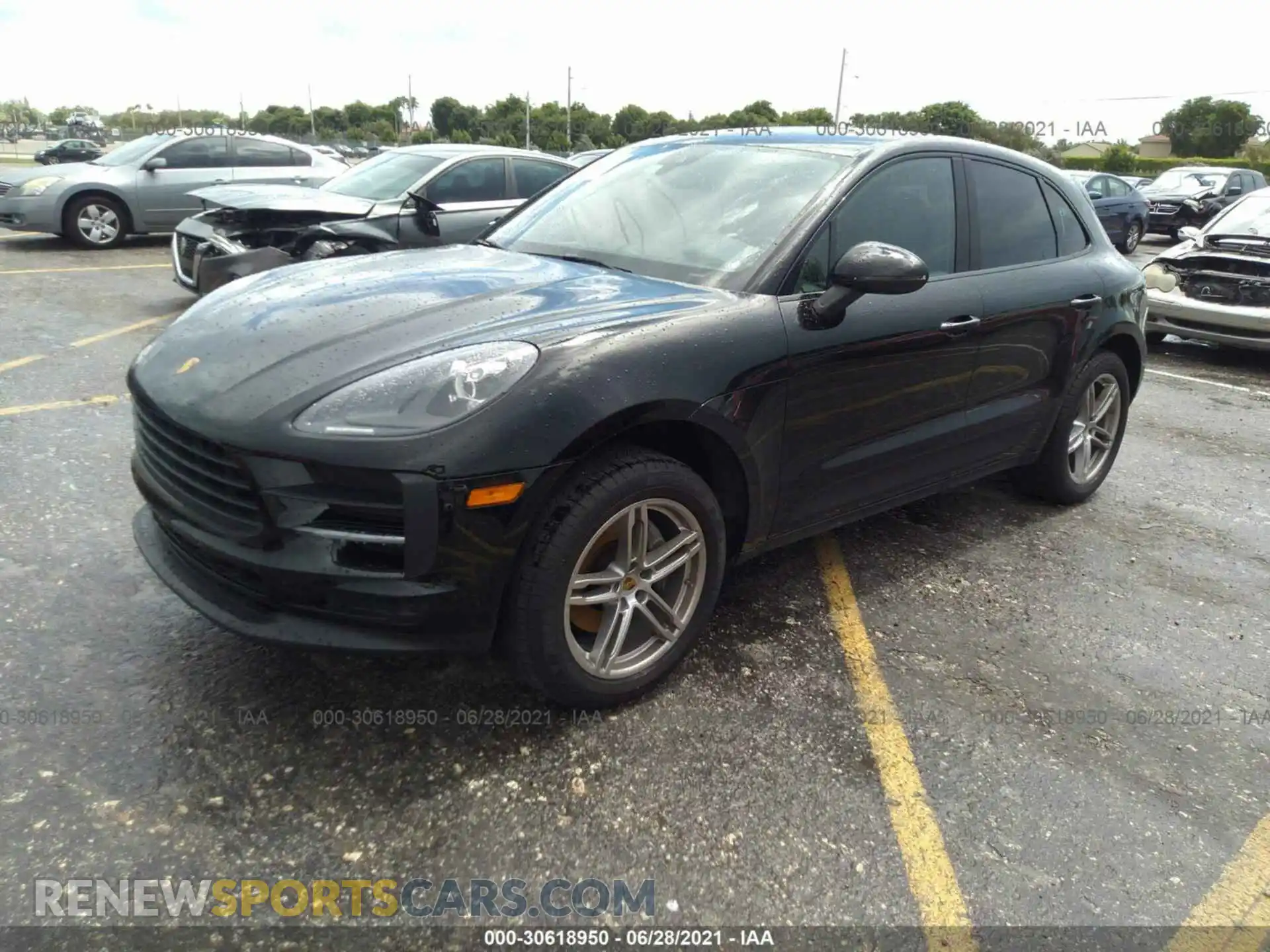 2 Photograph of a damaged car WP1AA2A52KLB08286 PORSCHE MACAN 2019