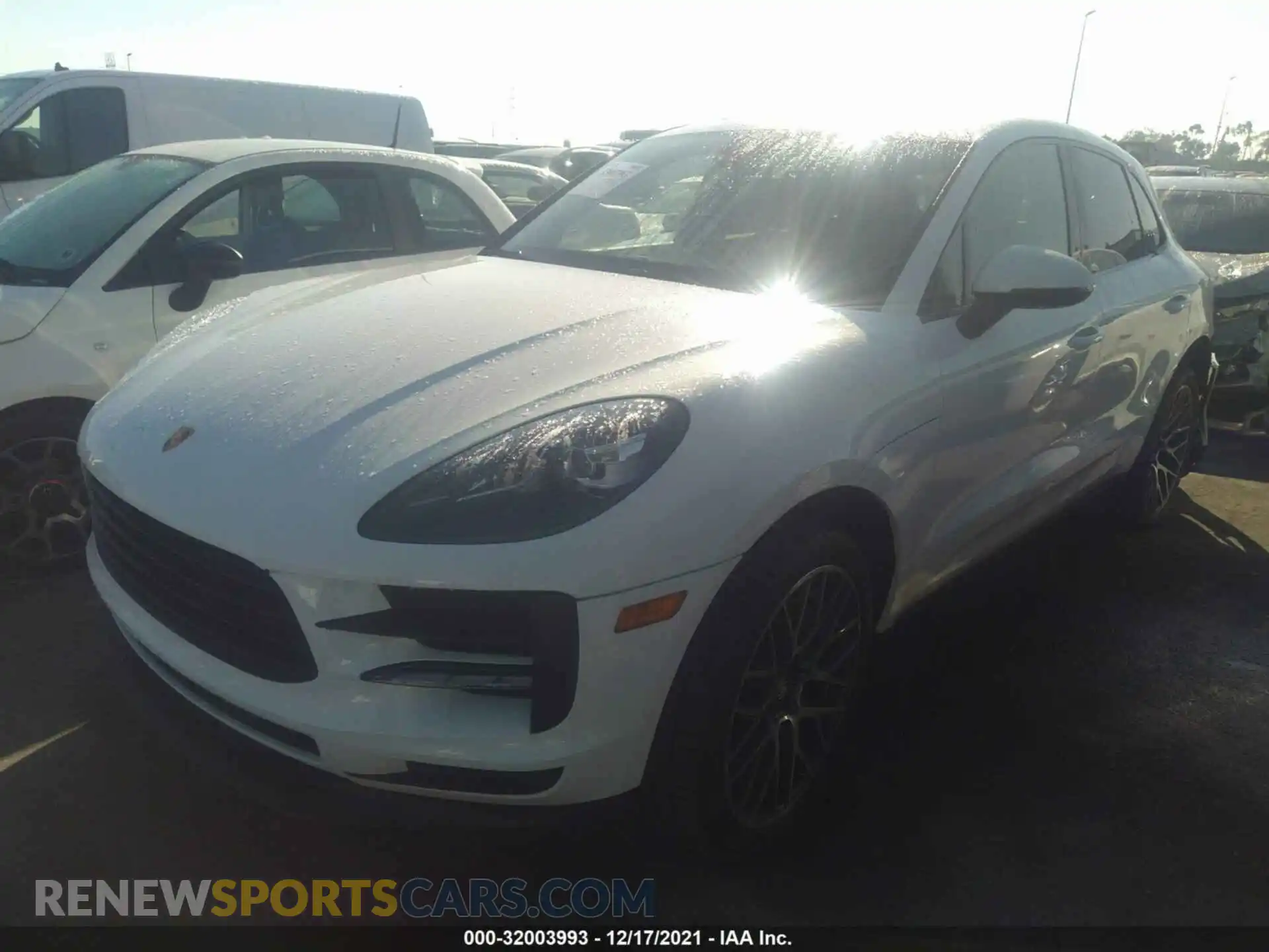 2 Photograph of a damaged car WP1AA2A54KLB05311 PORSCHE MACAN 2019