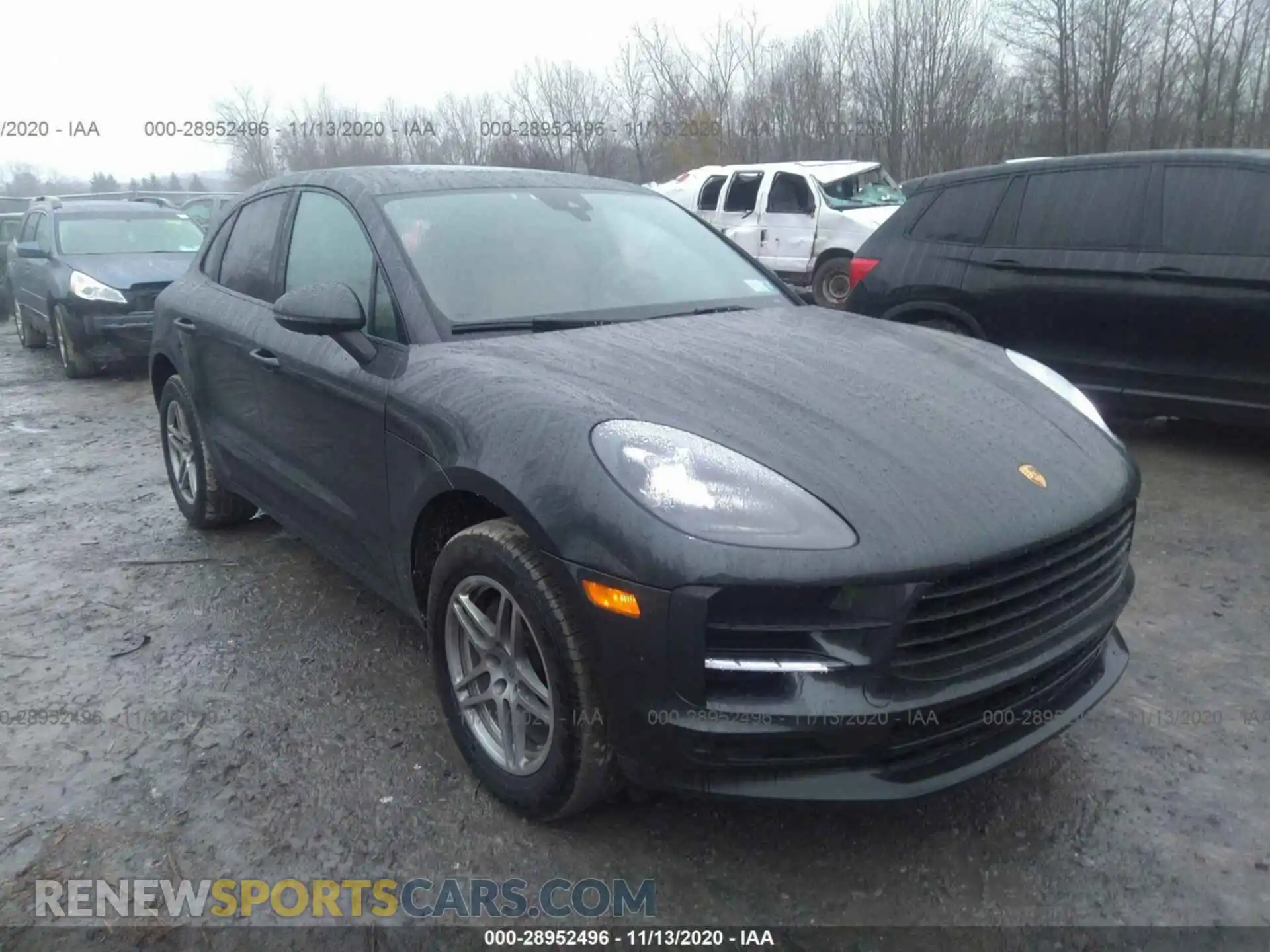 1 Photograph of a damaged car WP1AA2A55KLB05902 PORSCHE MACAN 2019