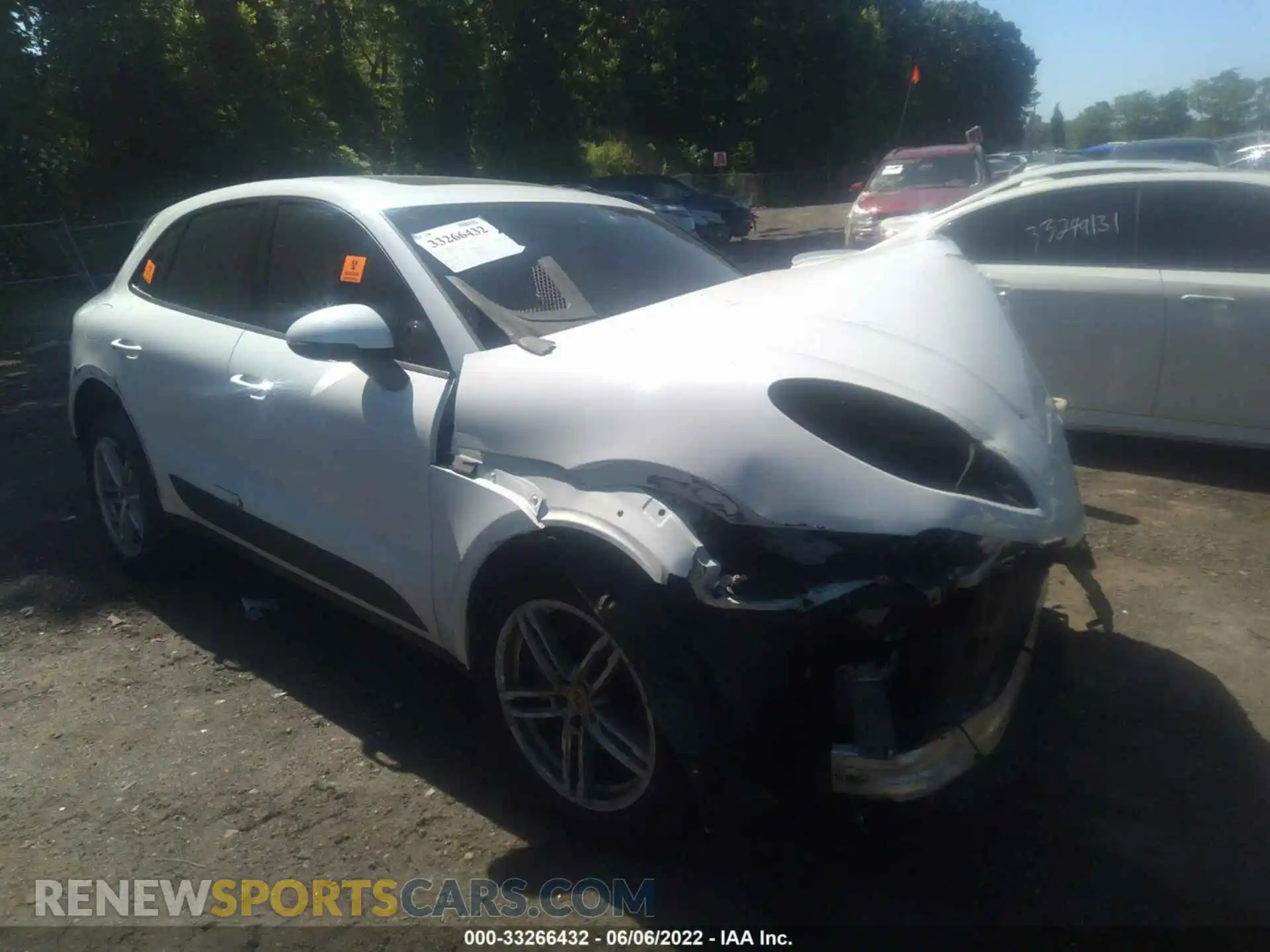 1 Photograph of a damaged car WP1AA2A55KLB06340 PORSCHE MACAN 2019