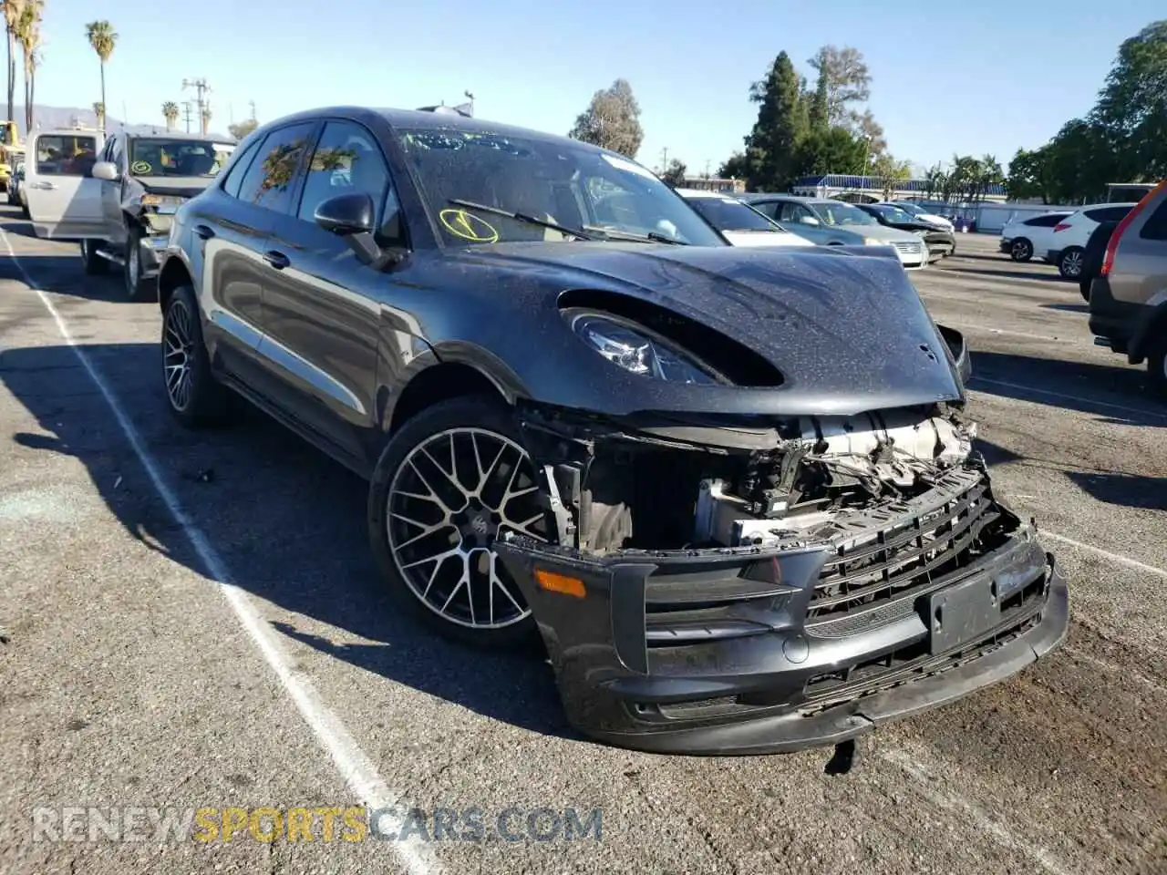 1 Photograph of a damaged car WP1AA2A59KLB02243 PORSCHE MACAN 2019