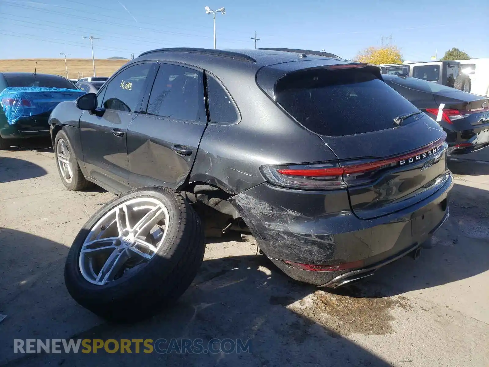 3 Photograph of a damaged car WP1AA2A5XKLB00646 PORSCHE MACAN 2019